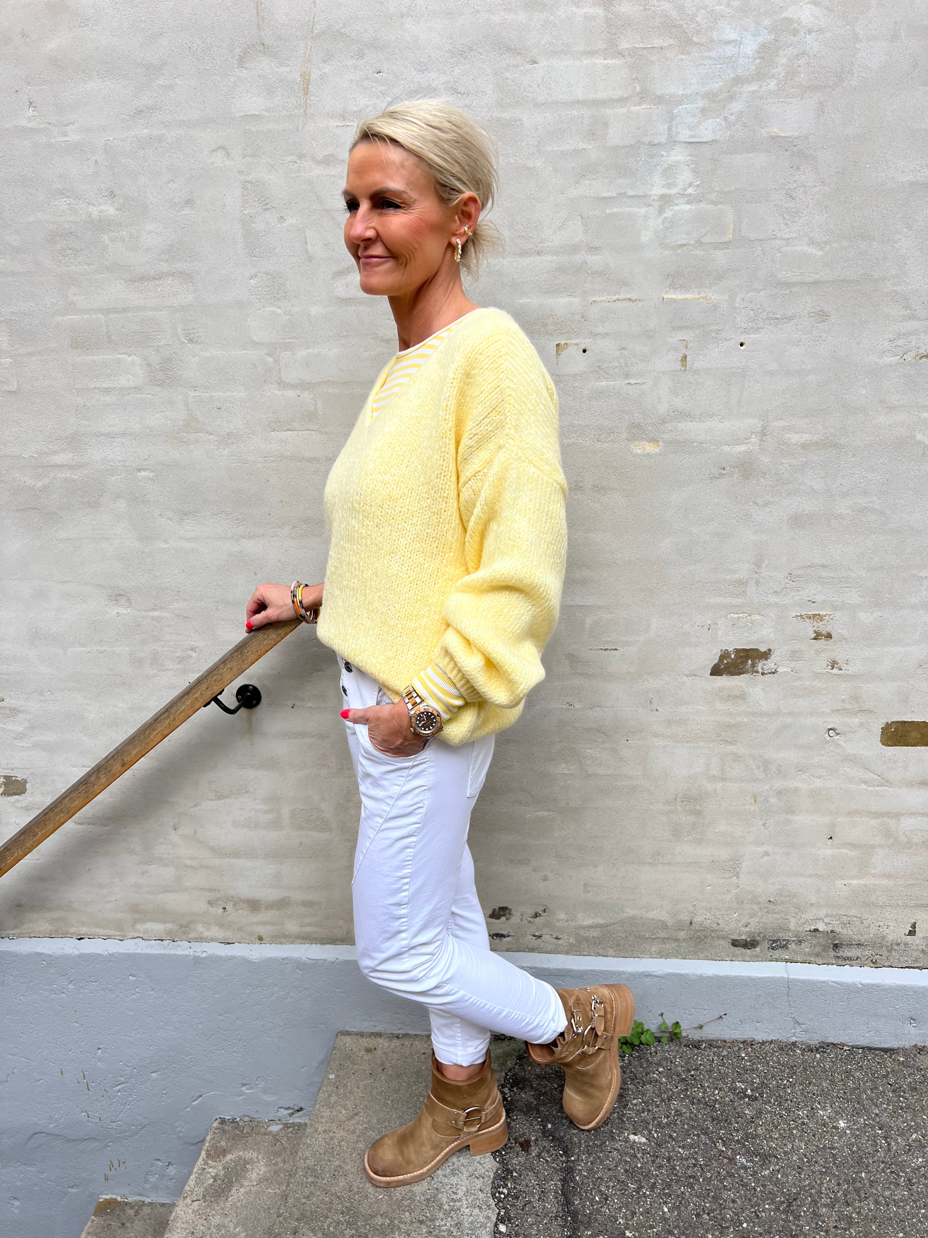 Dinea L/S reversible pullover knit pastel yellow
