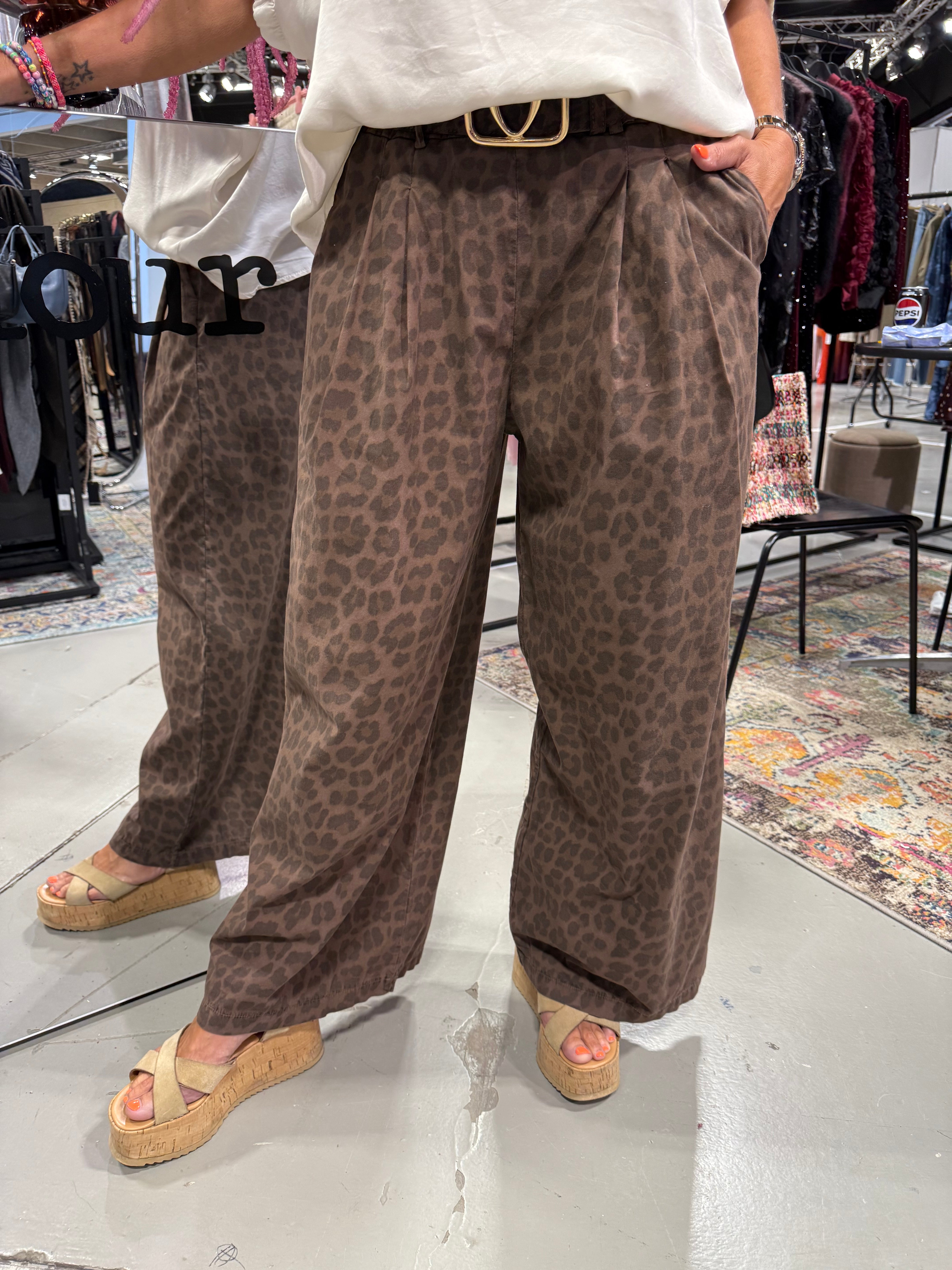 ABBIE wideleg pant - Mocca Leo