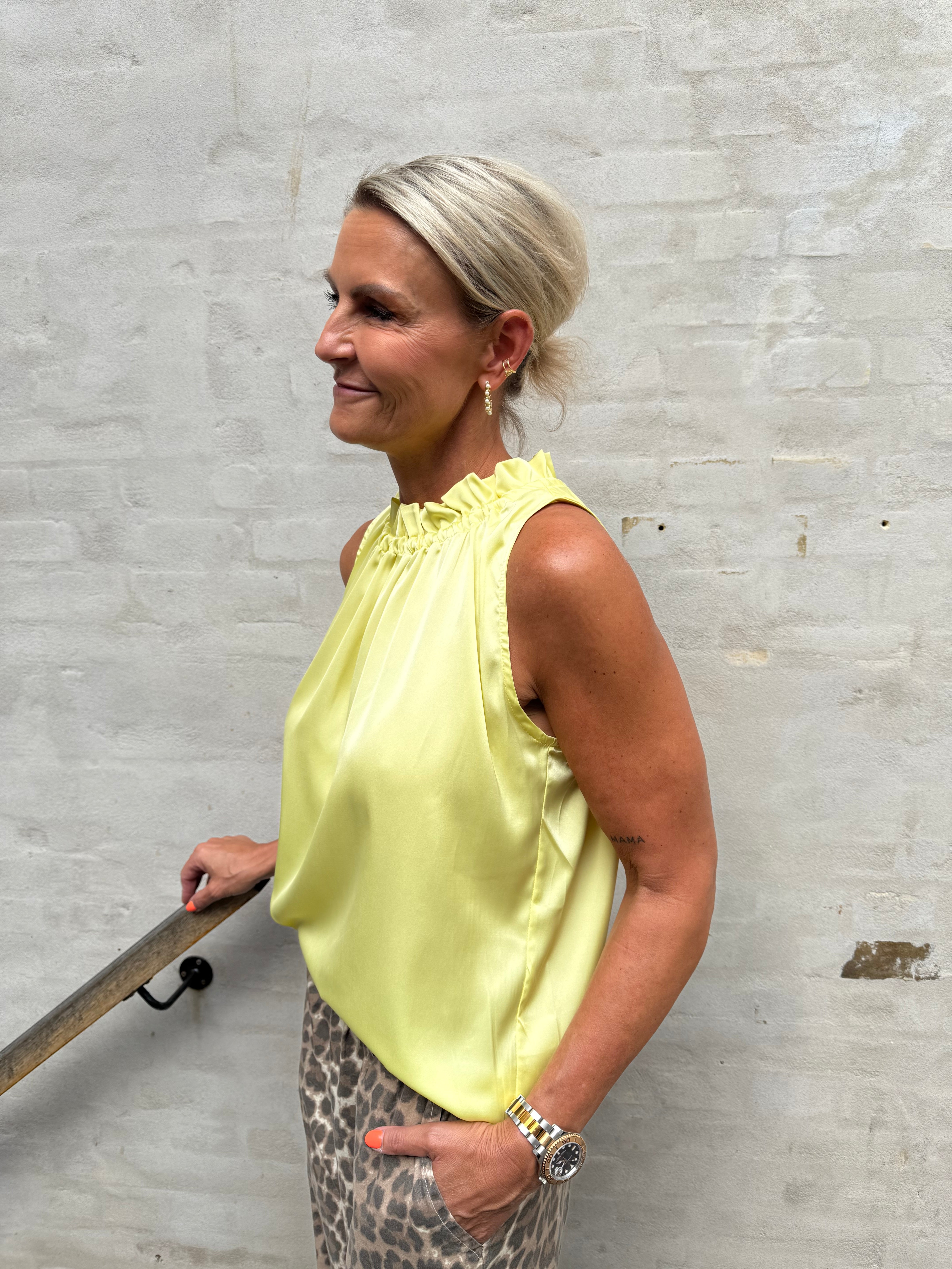 Liva solid Top - Yellow