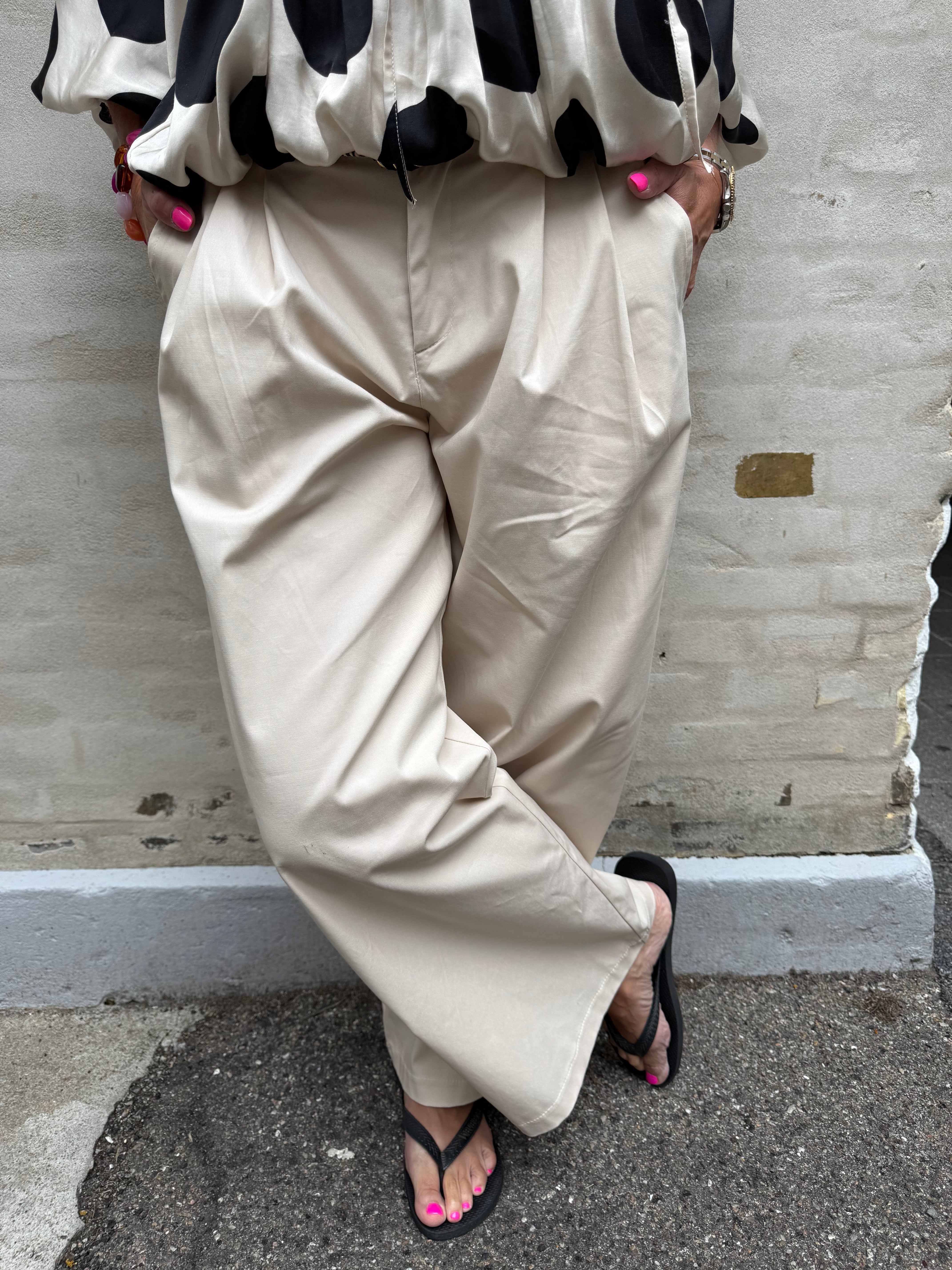 Fantasy Pants - Beige