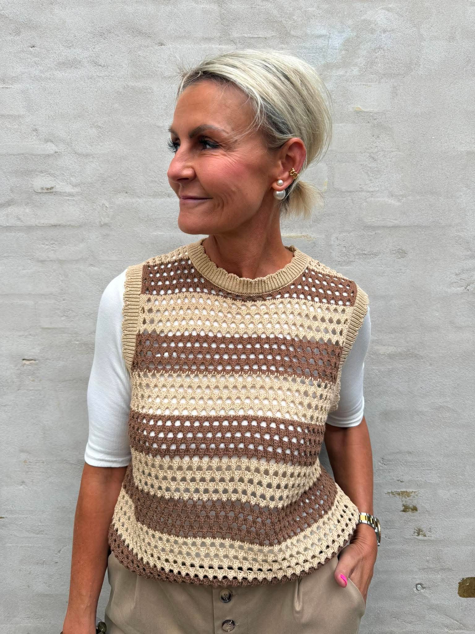 Manga Vest - Beige/Brown