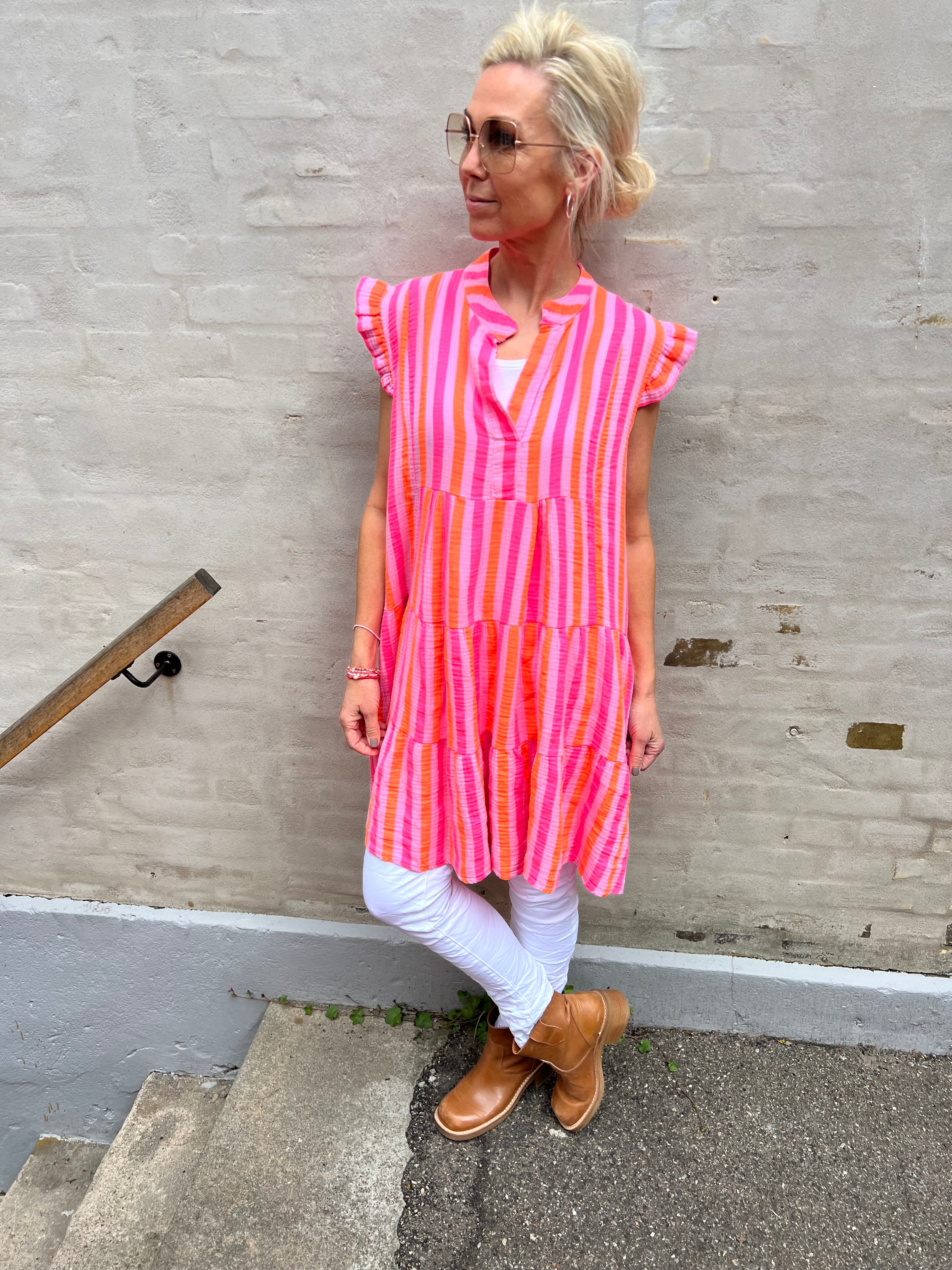 Debbie dress multi strib