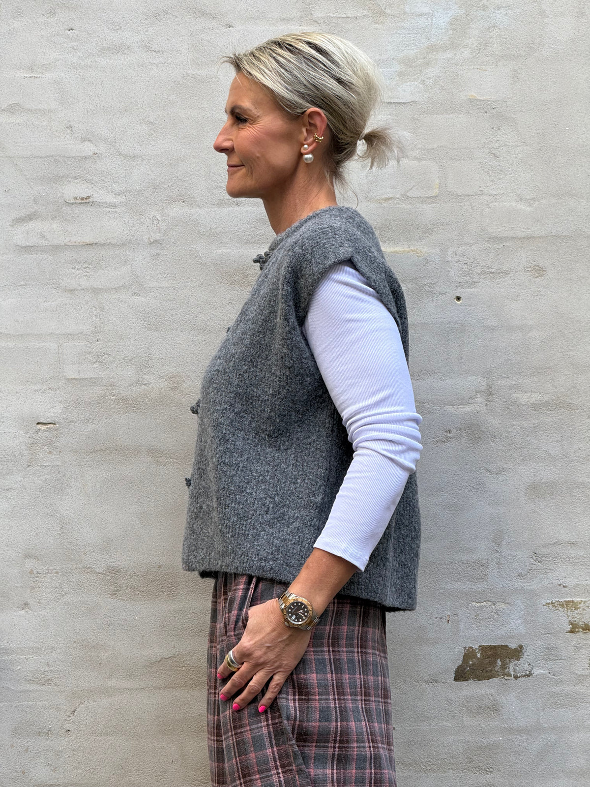 Celestia Knit Vest - Dark Grey