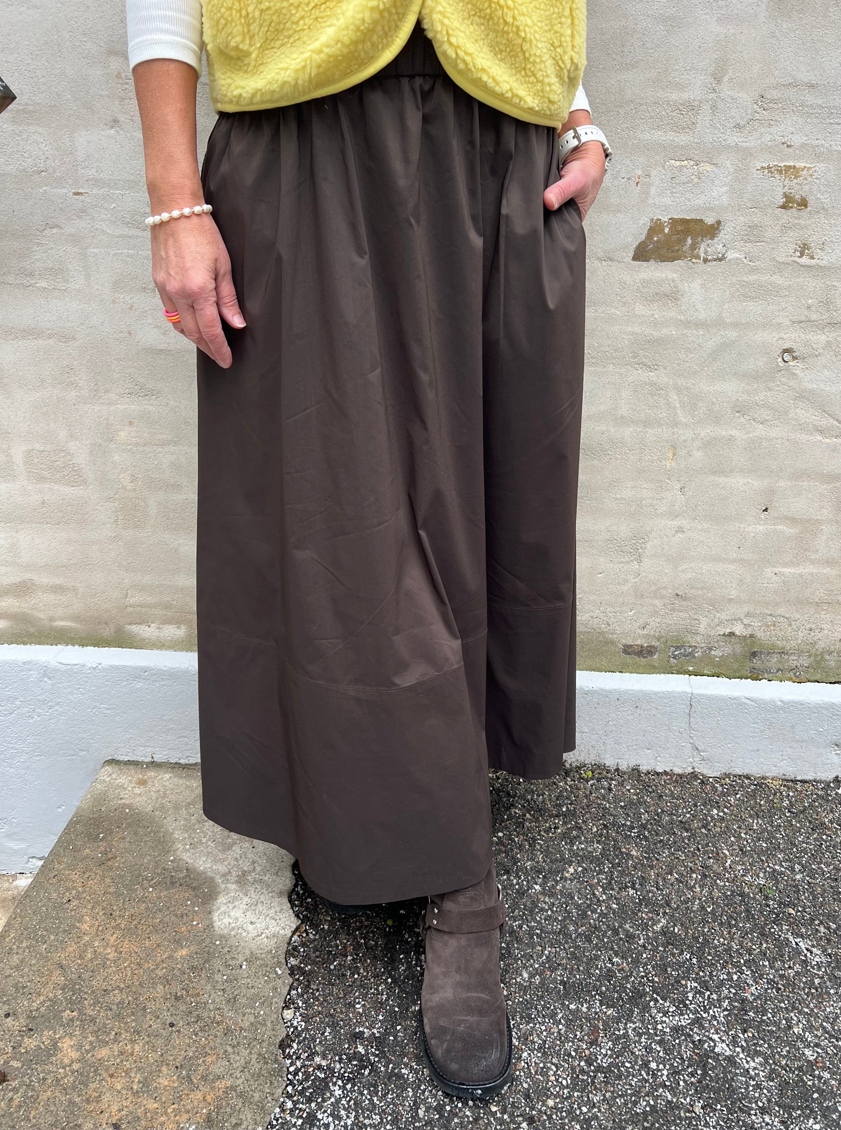 Yara Poplin Skirt - Chocolate brown