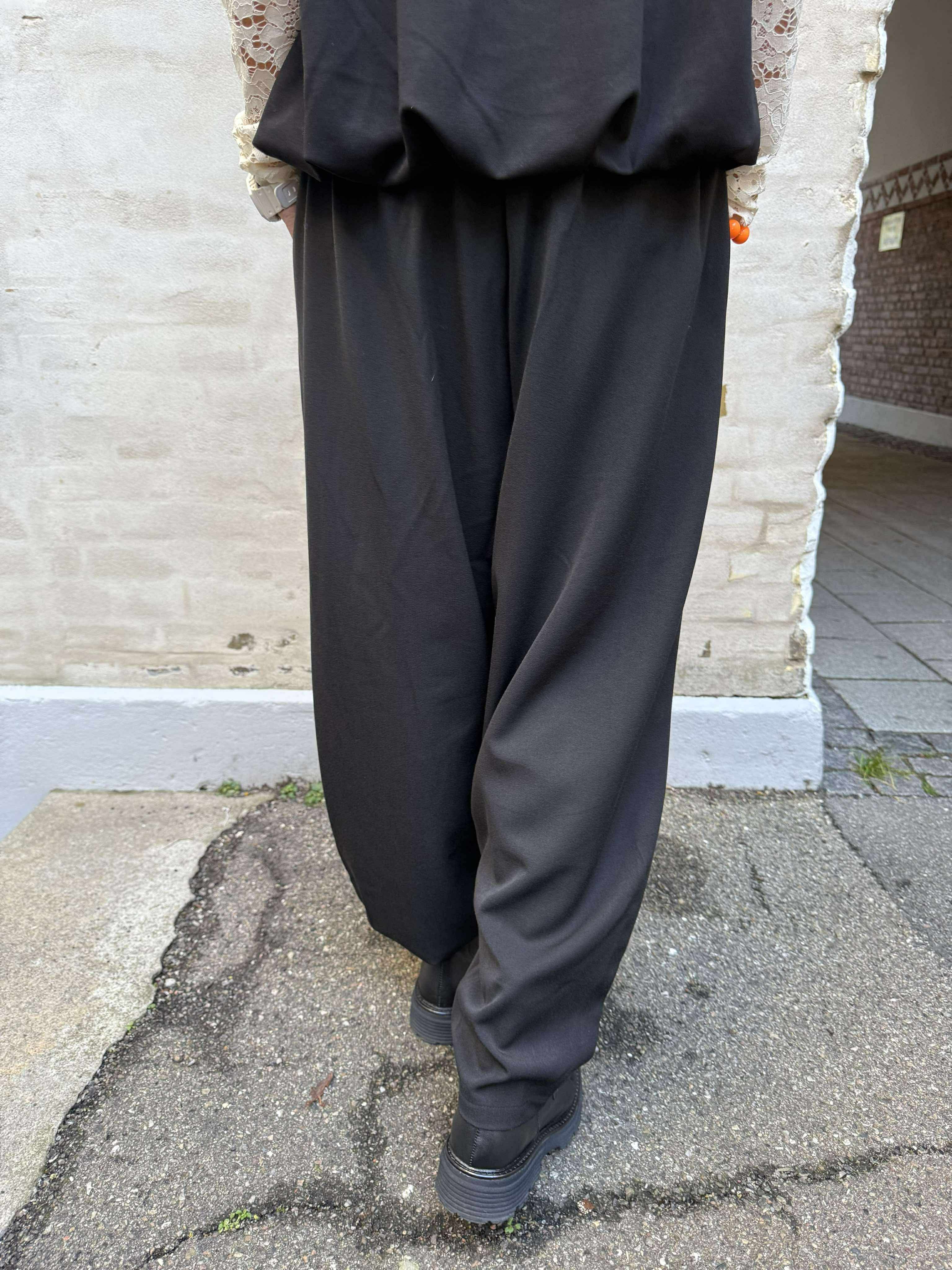 Fienna Pants - Black