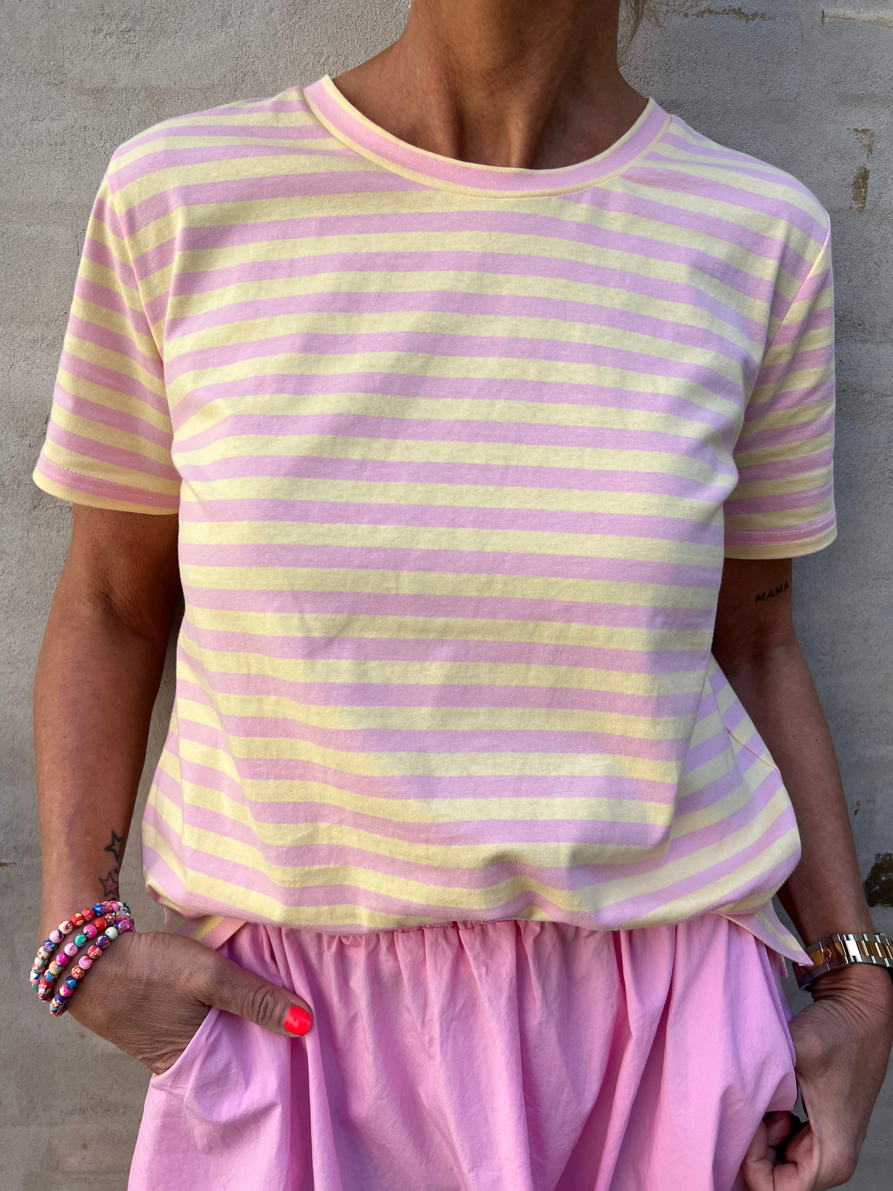 Maude Tee Yellow Rose