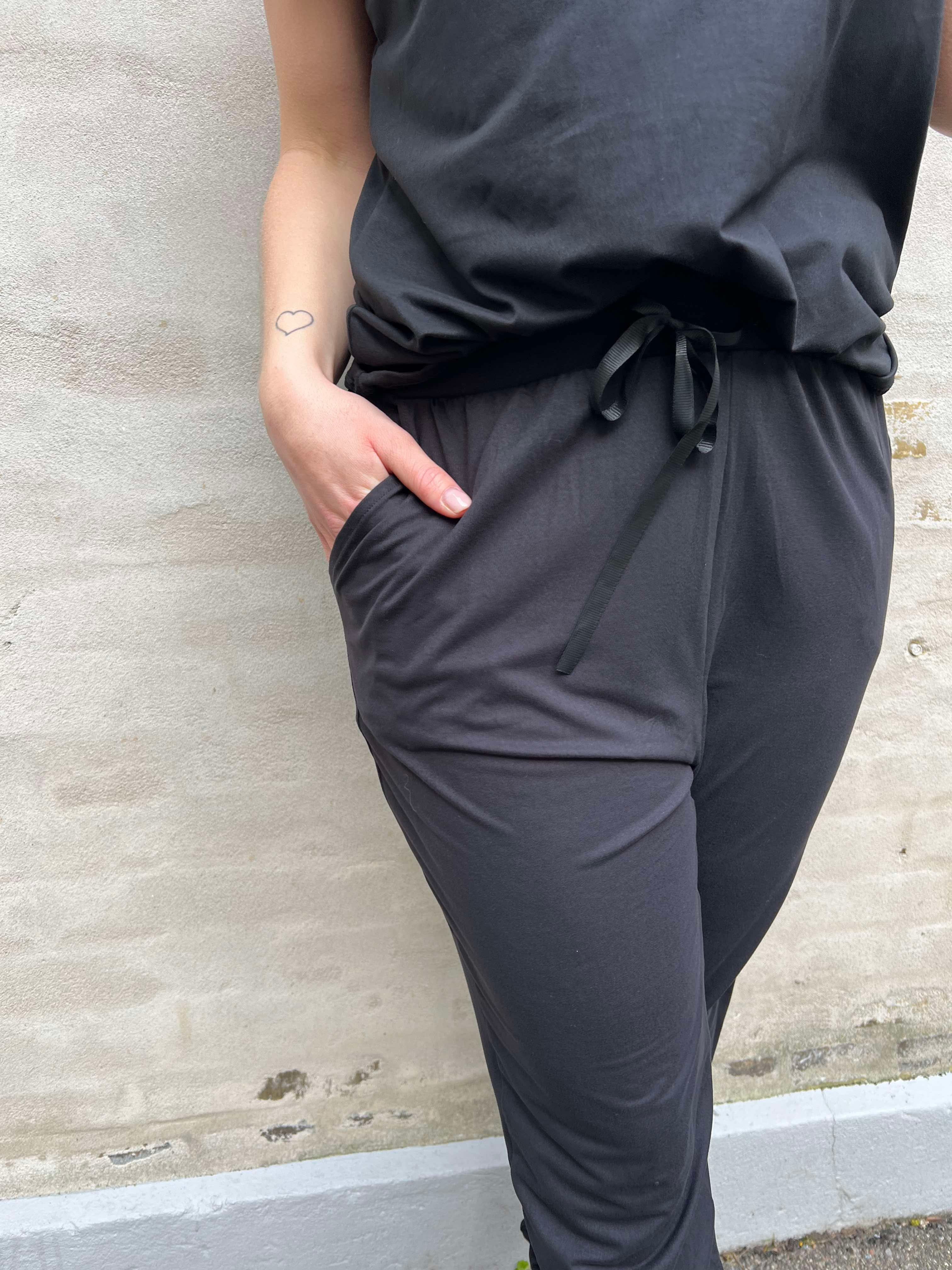 Alma Pants - Black