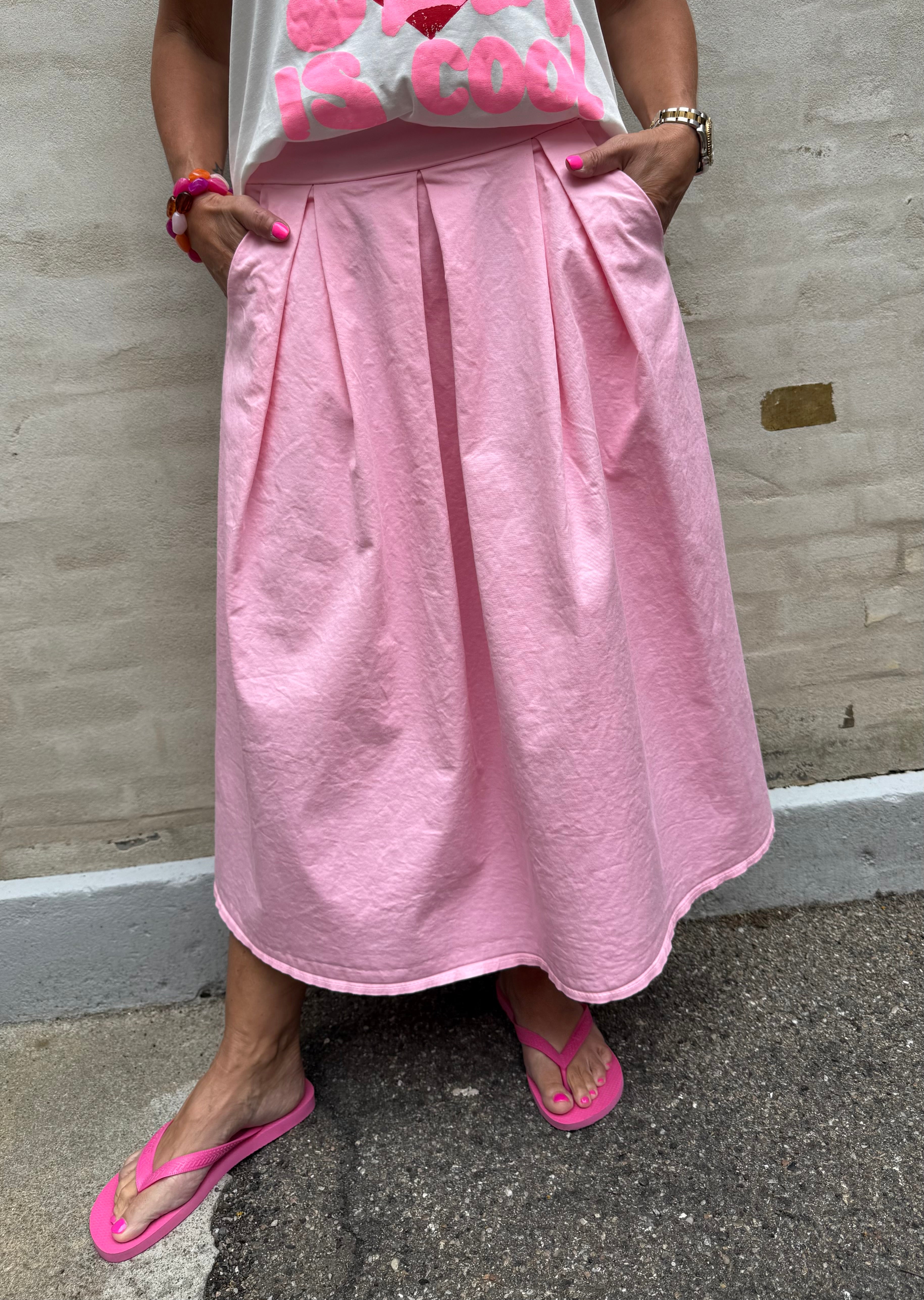 Betty Long Skirt - Pink