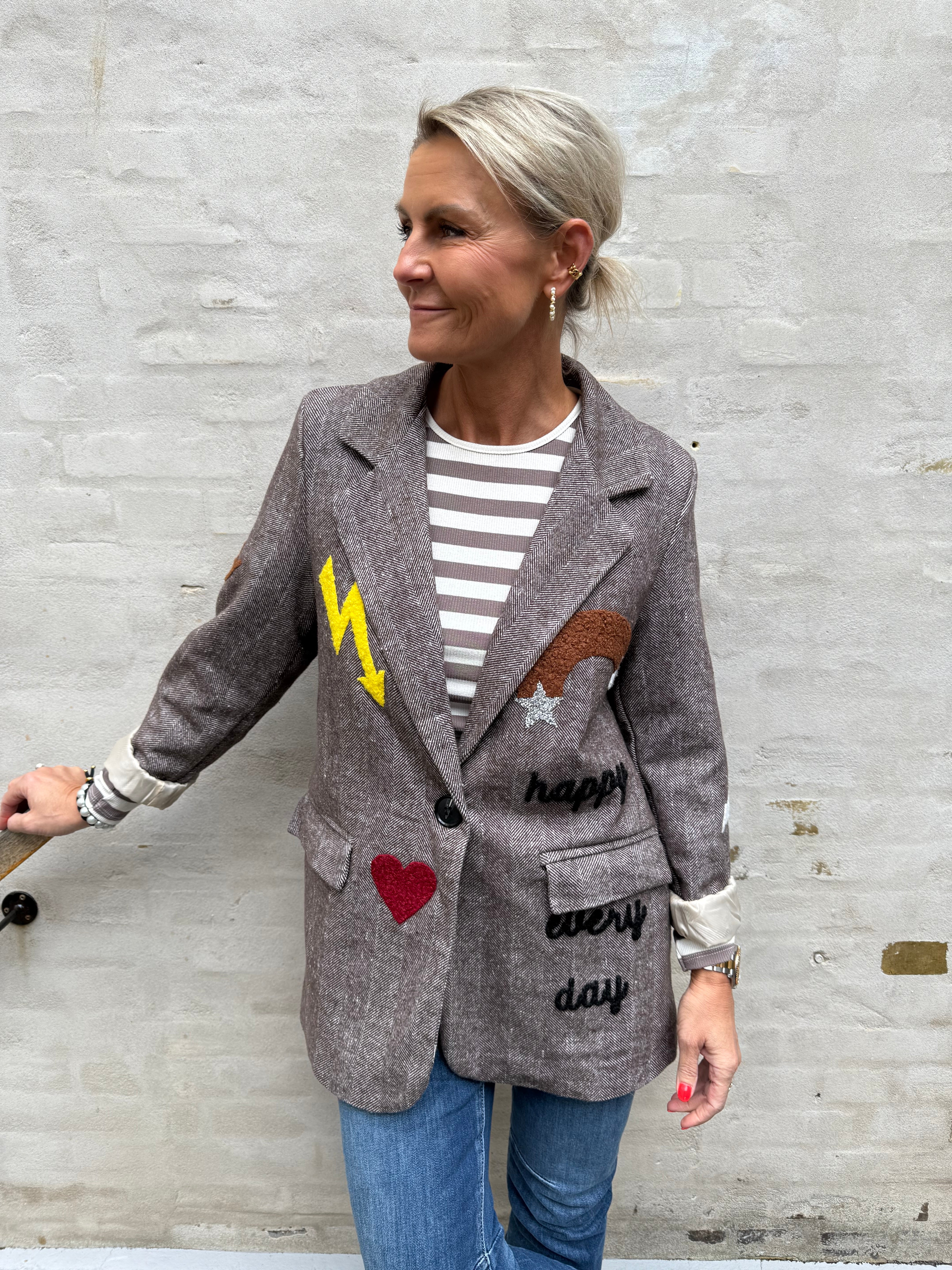 Happy Every Day Blazer - Dark Brown