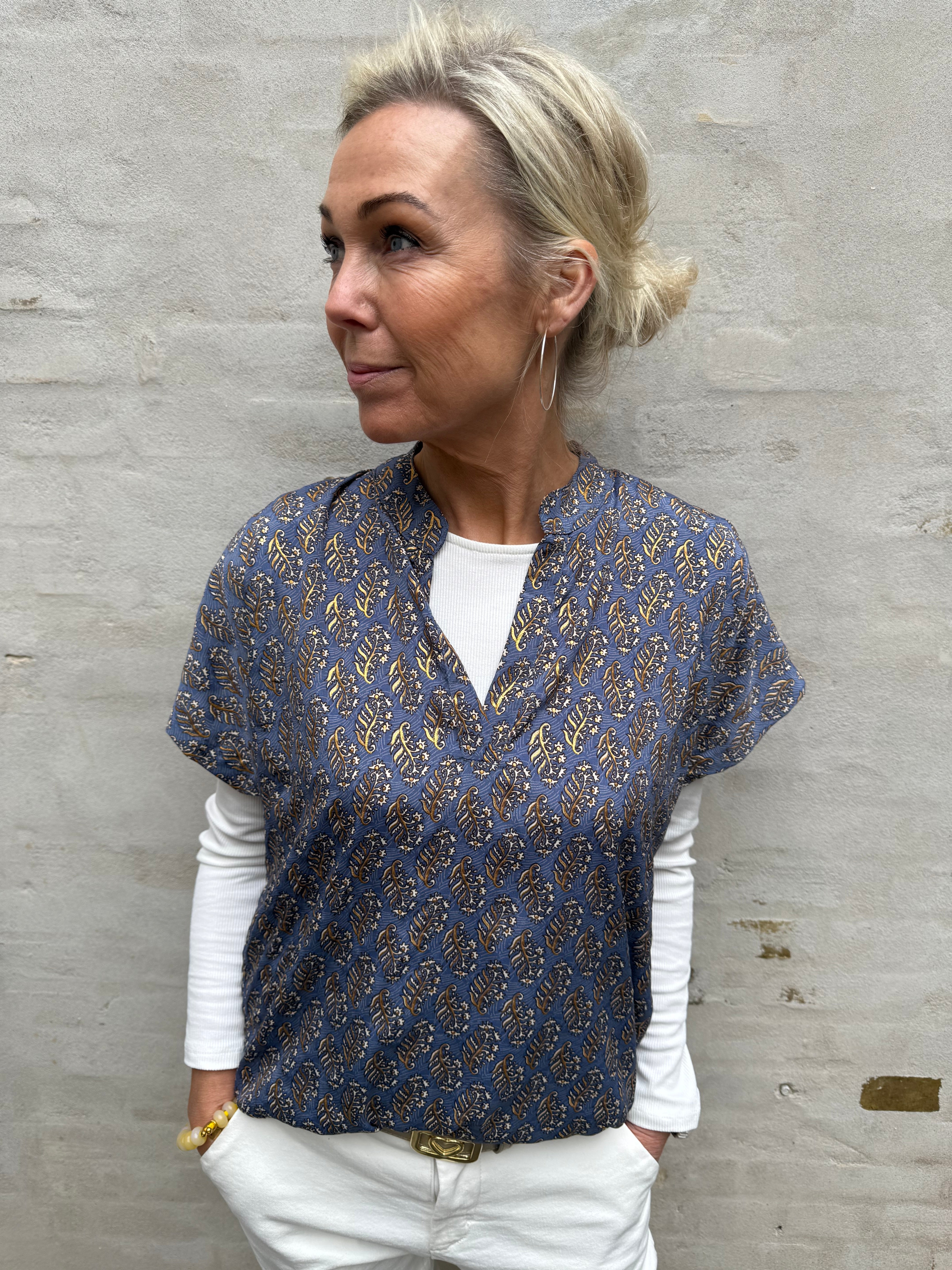 LUNA Andrea s/s Blouse - Blue Mist