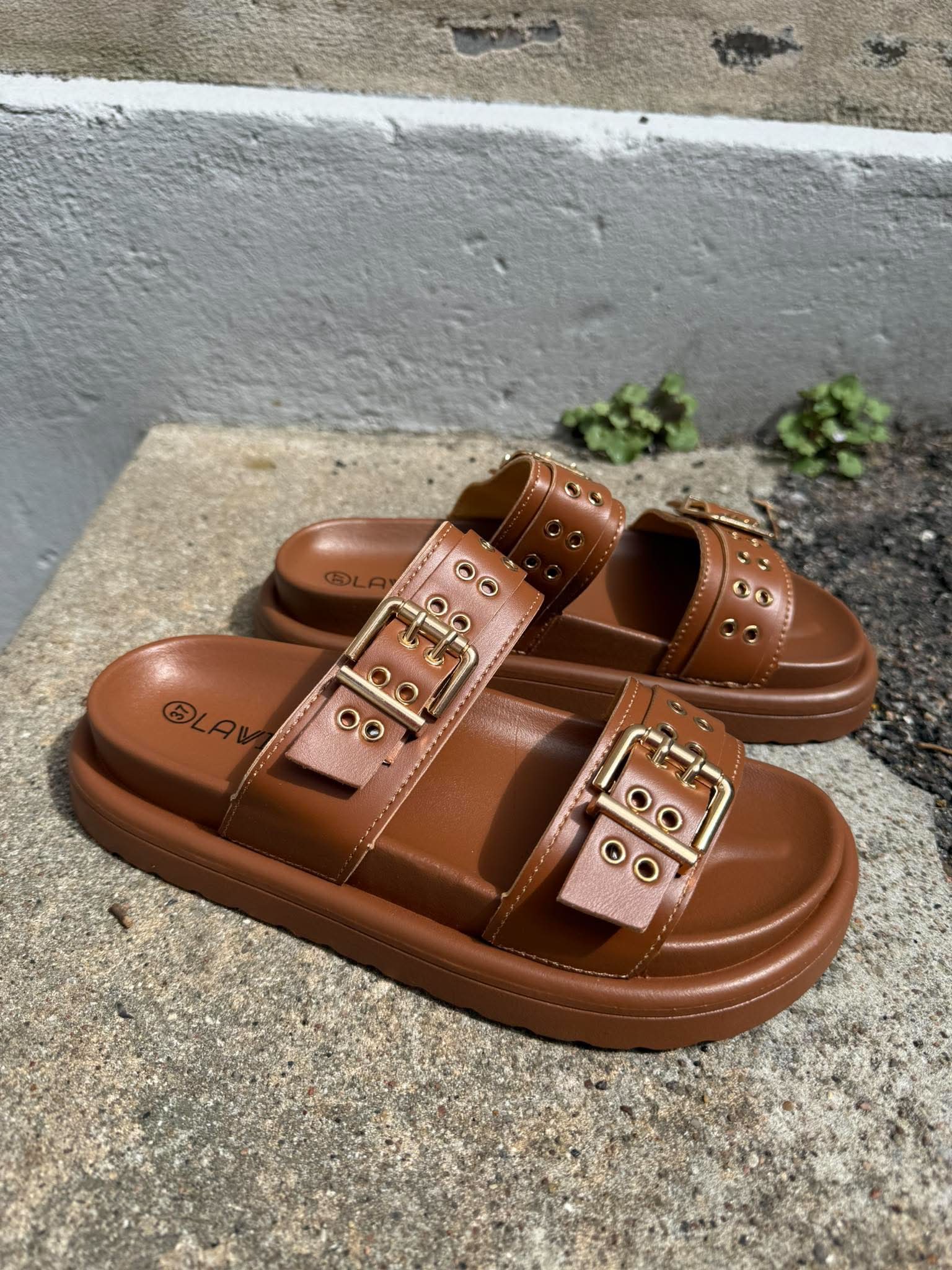 Holy Moly Sandals - Camel