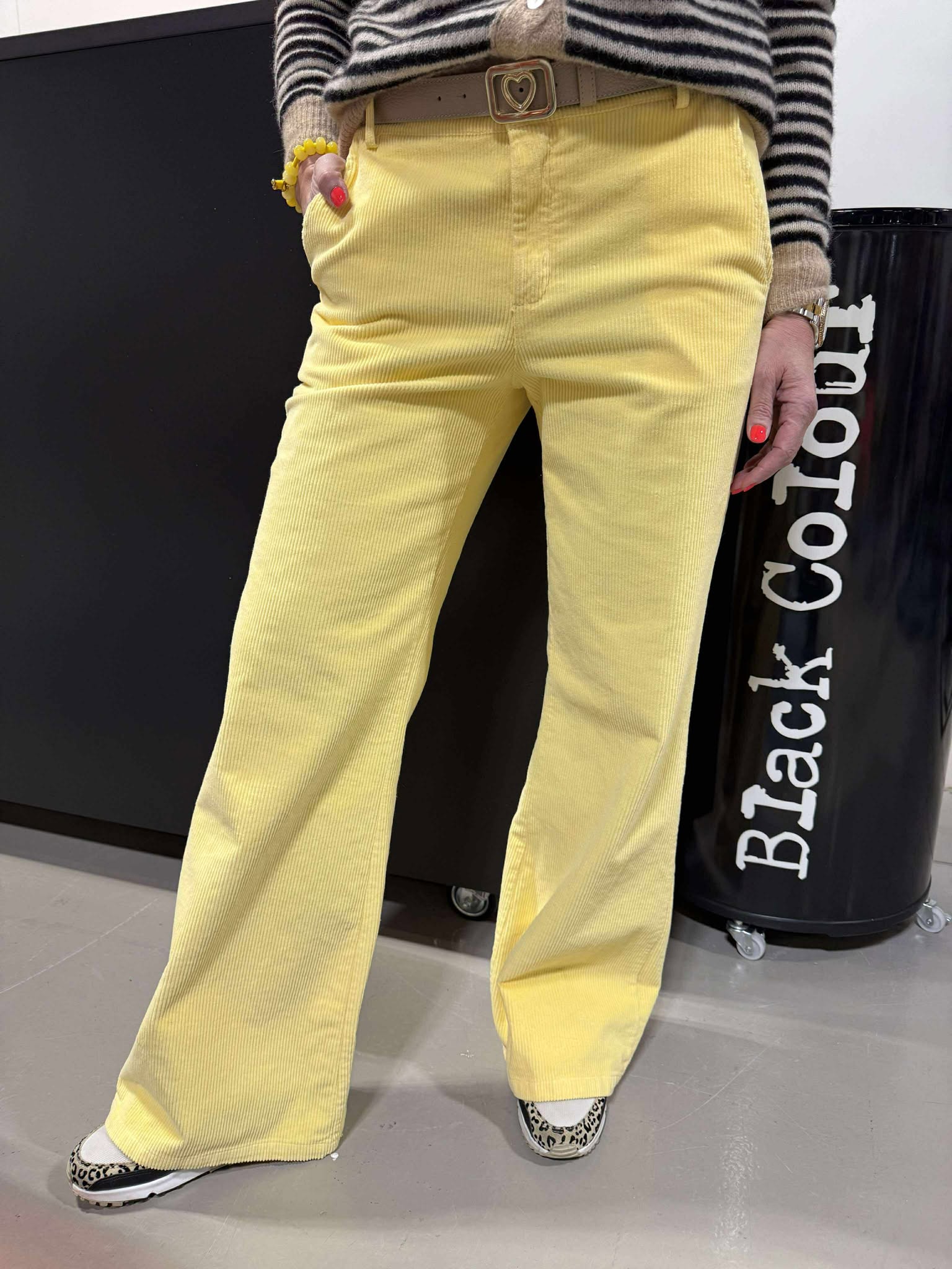PREORDER-CORA corduroy box pant - Lt. Yellow