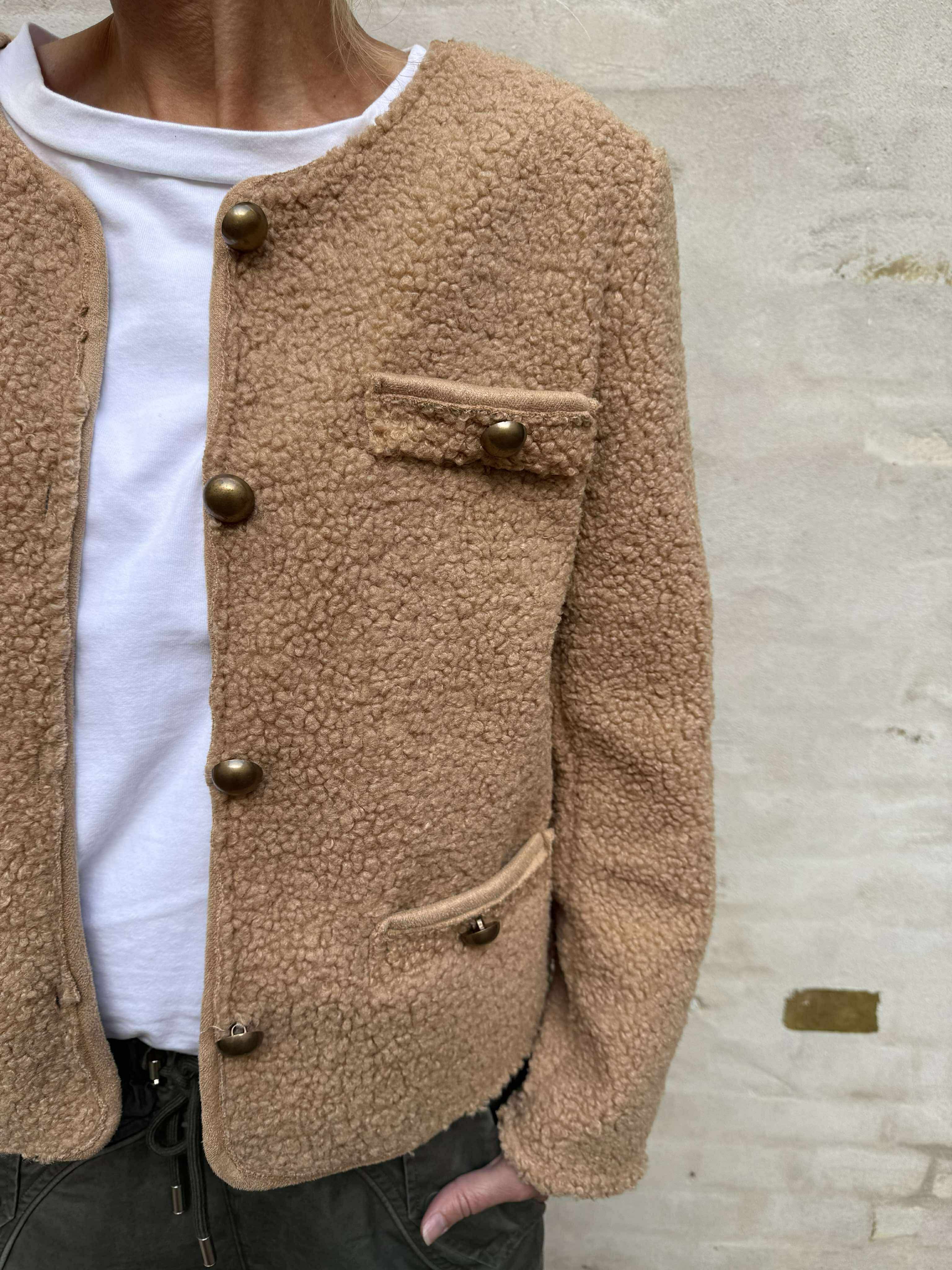 Frost Jacket - Beige