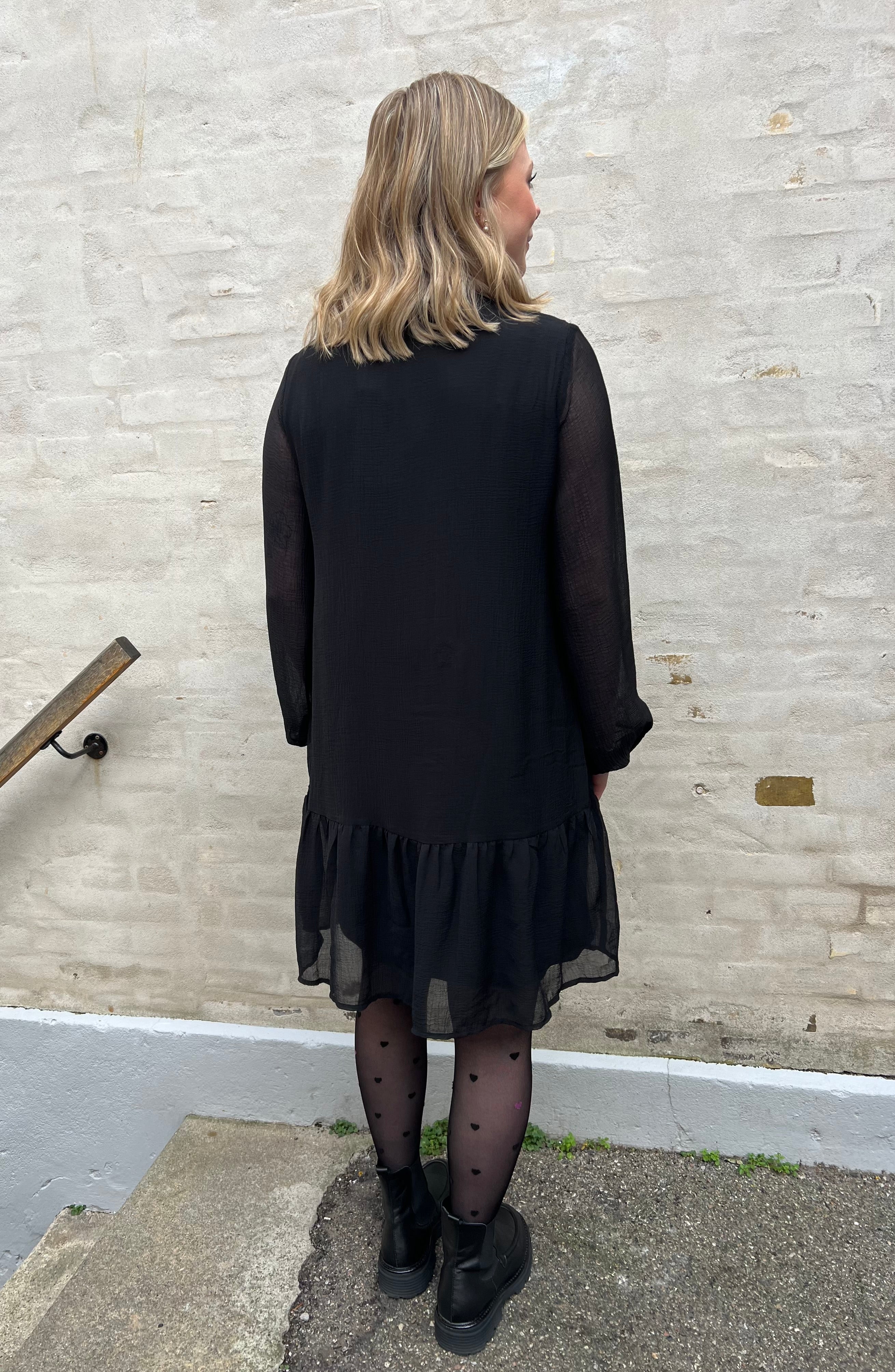 LINEA LS SHORT DRESS - Black