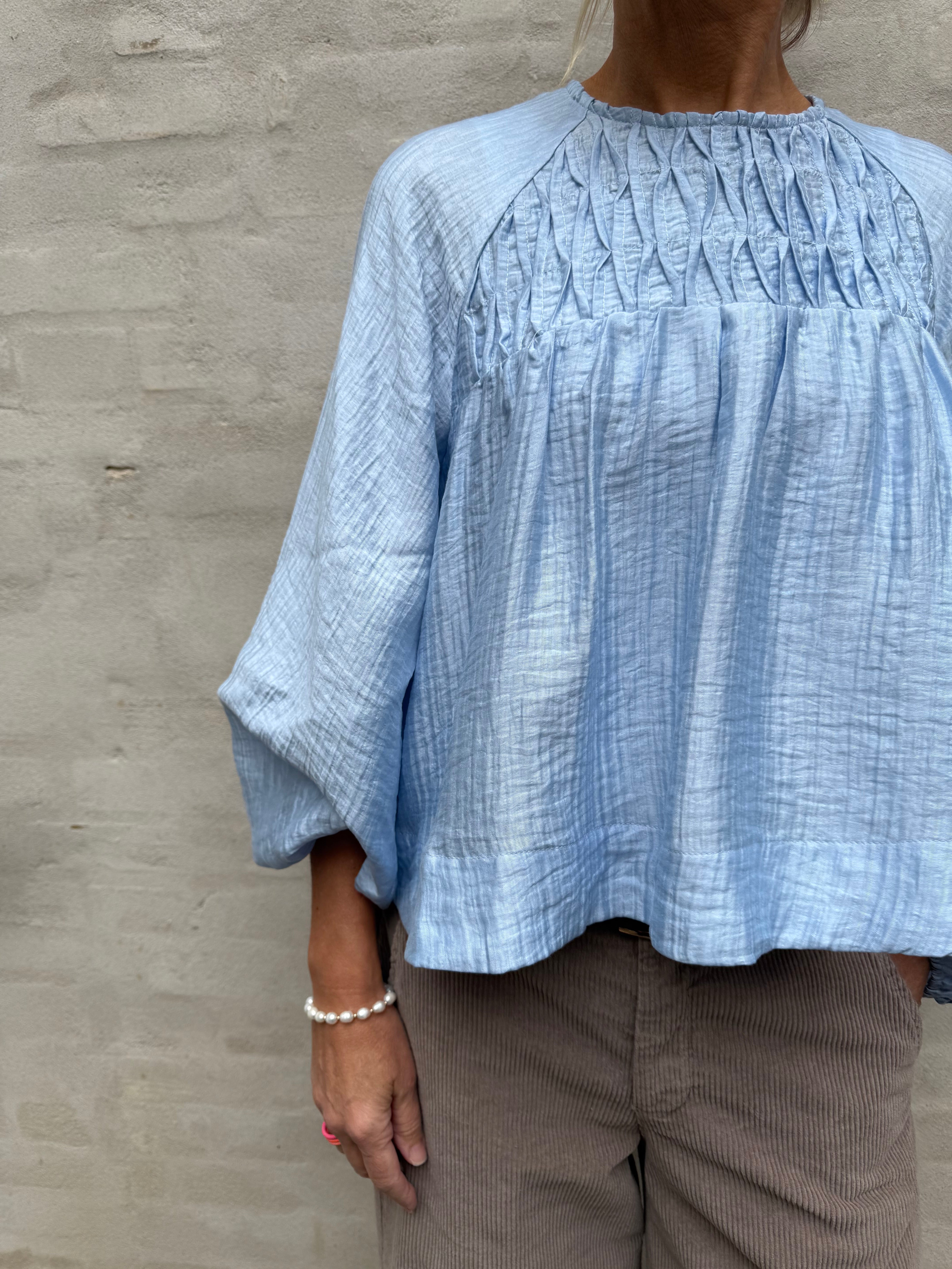 TassyCC Raglan Blouse - Blue