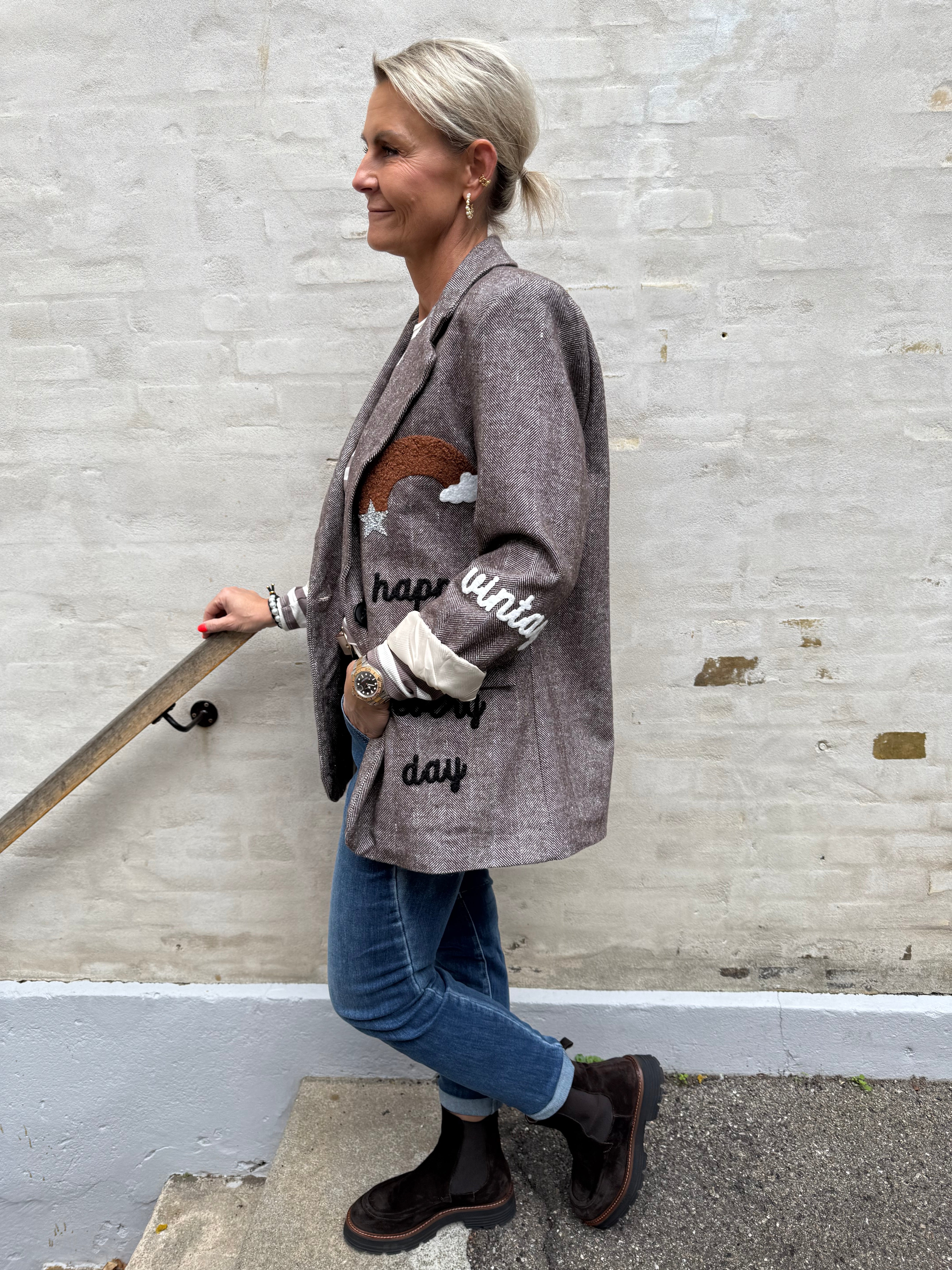 Happy Every Day Blazer - Dark Brown