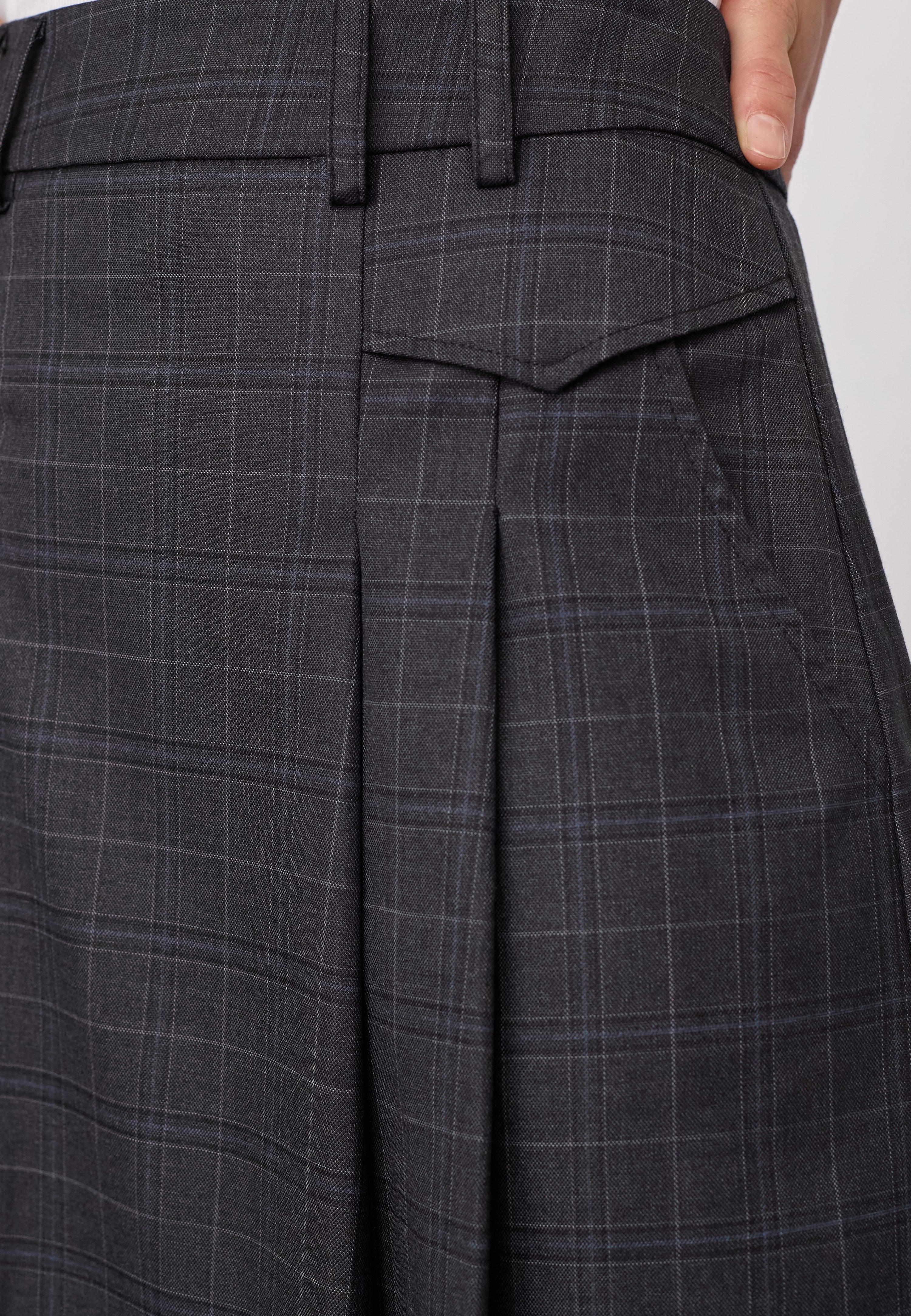 EloraCC Pocket Pleat Mini Skirt - Dark Grey