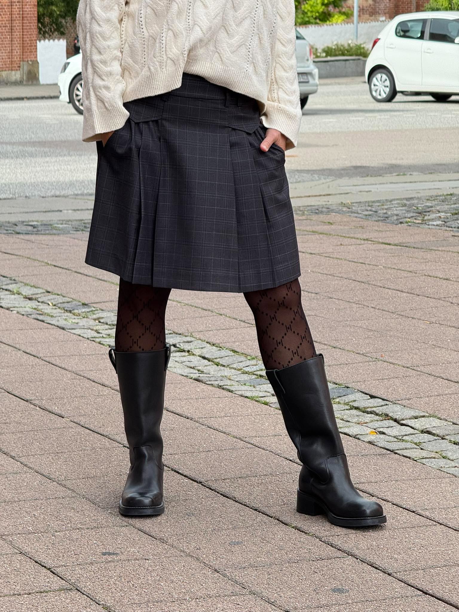EloraCC Pocket Pleat Mini Skirt - Dark Grey