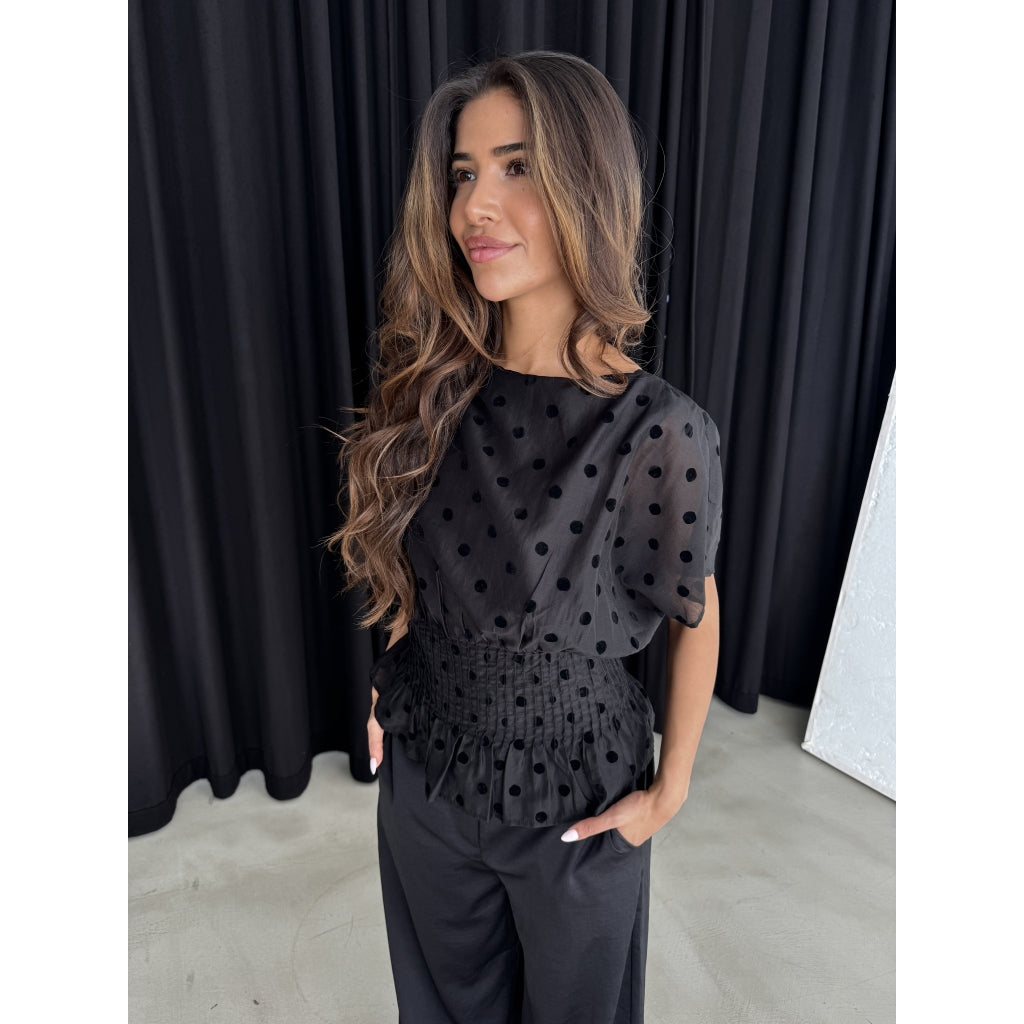 Laura Top - Black with black dot