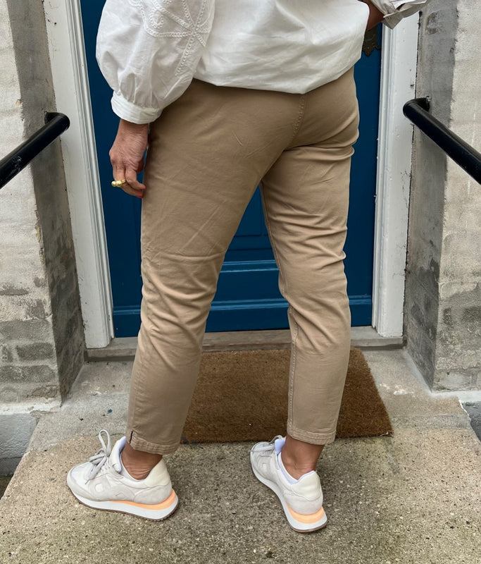 Brita cropped pants - Dune