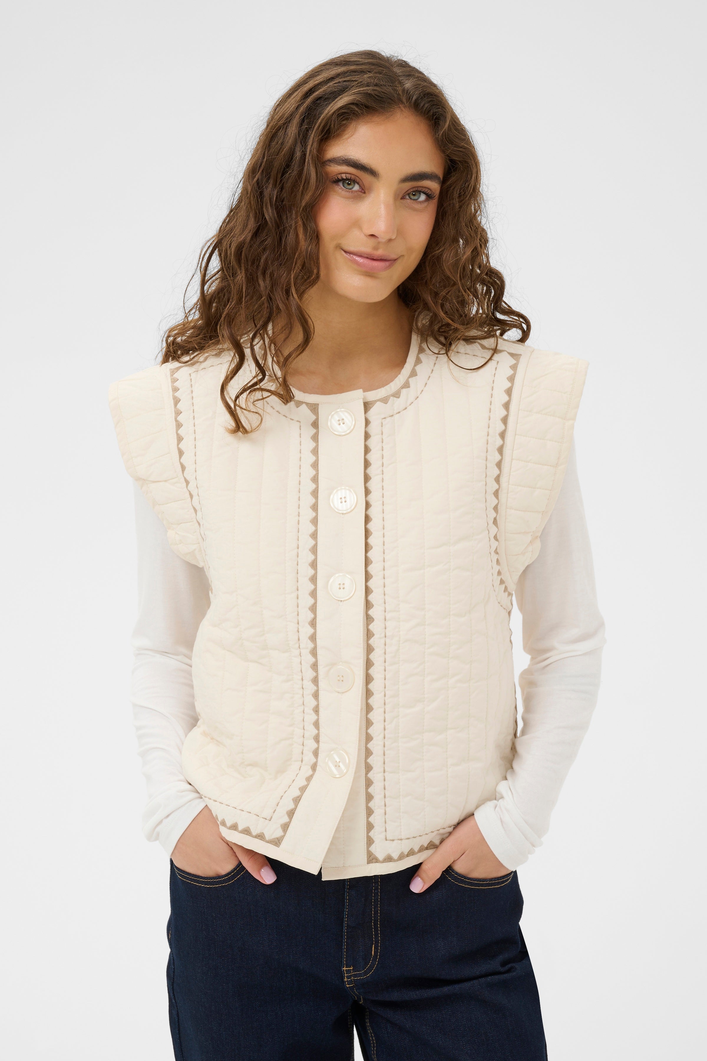 Berglind Waistcoat - Whitecap