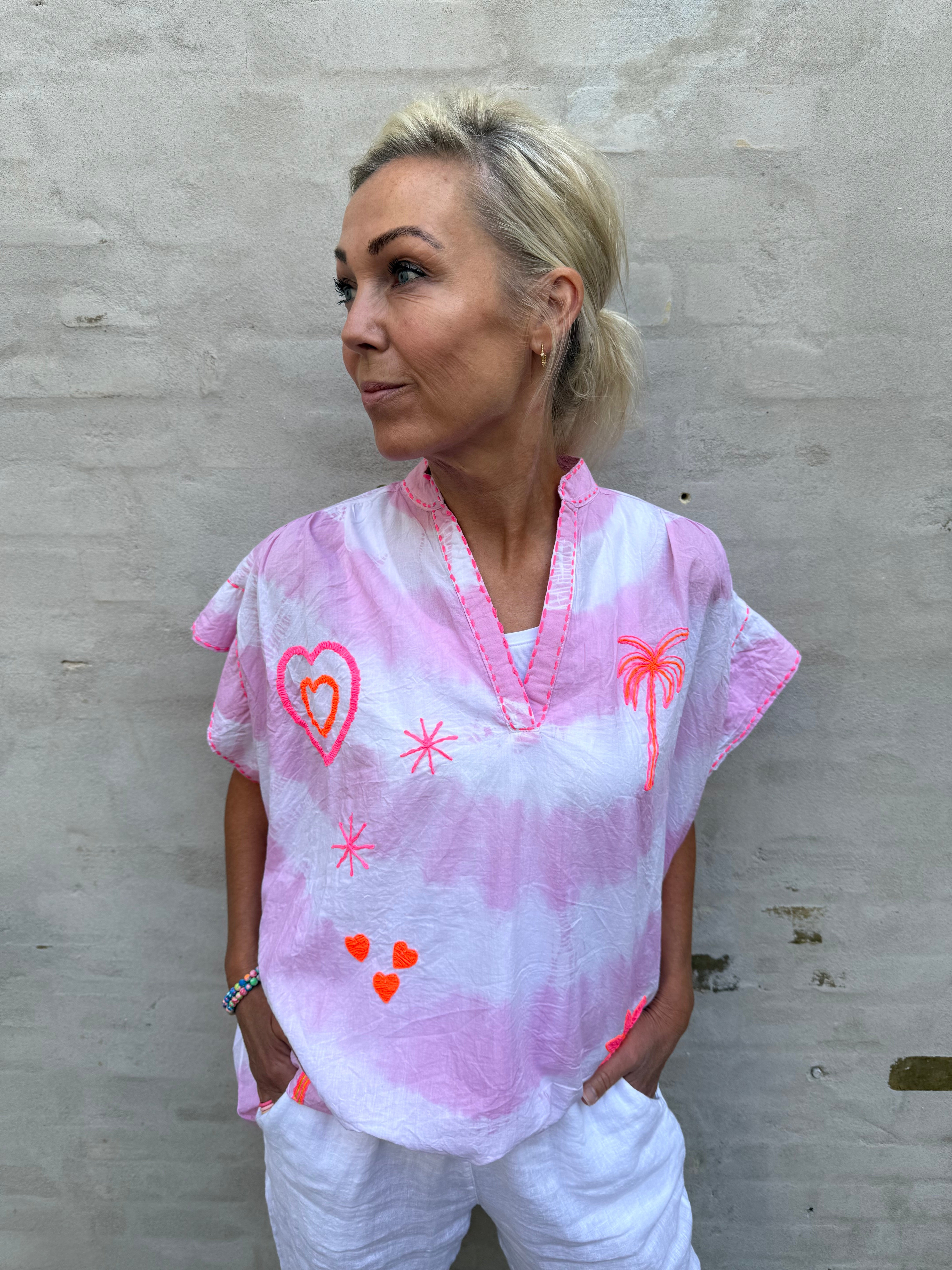 Vacay vibe top pink