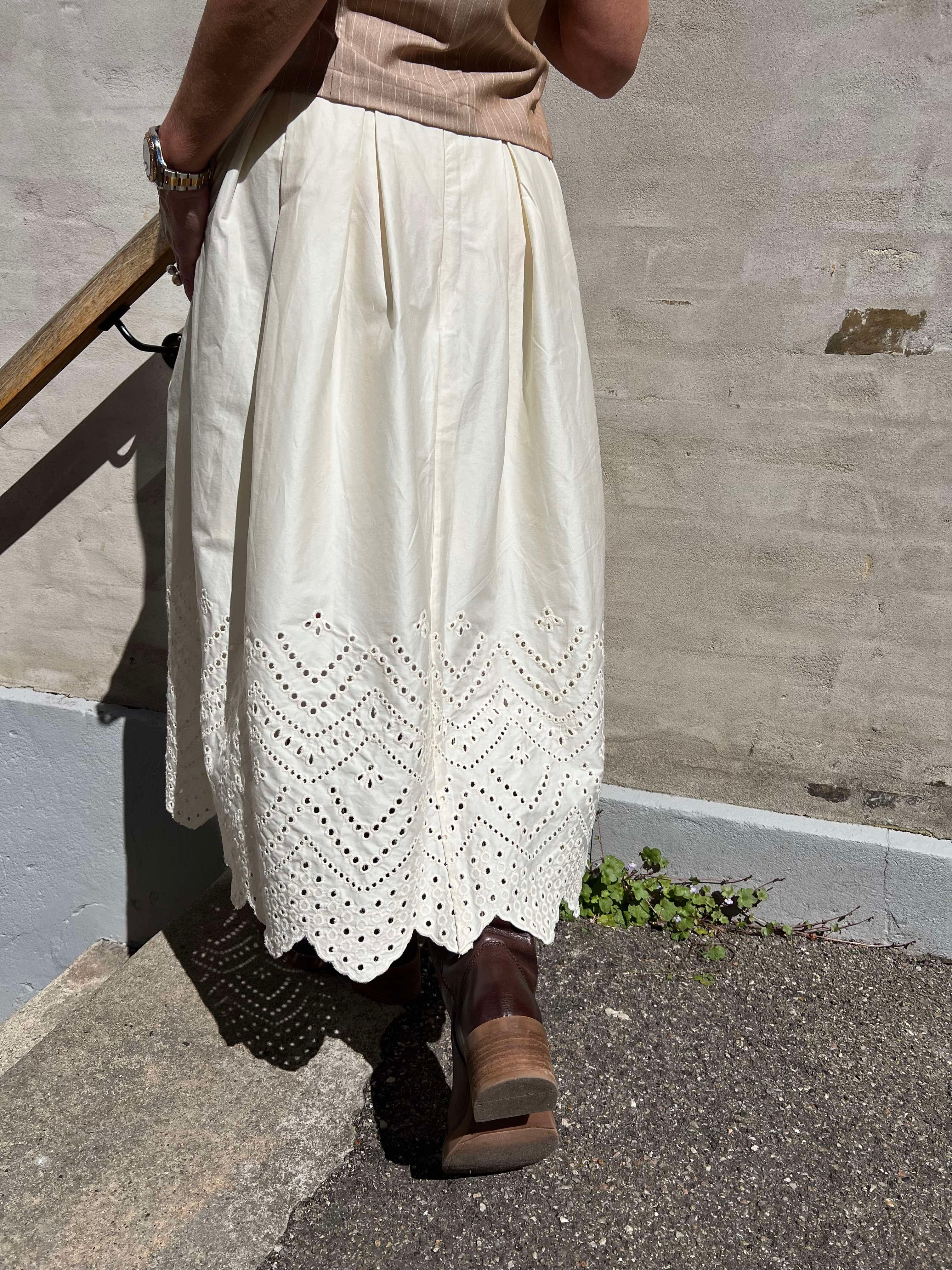 Poppy Anglaise Skirt Bone