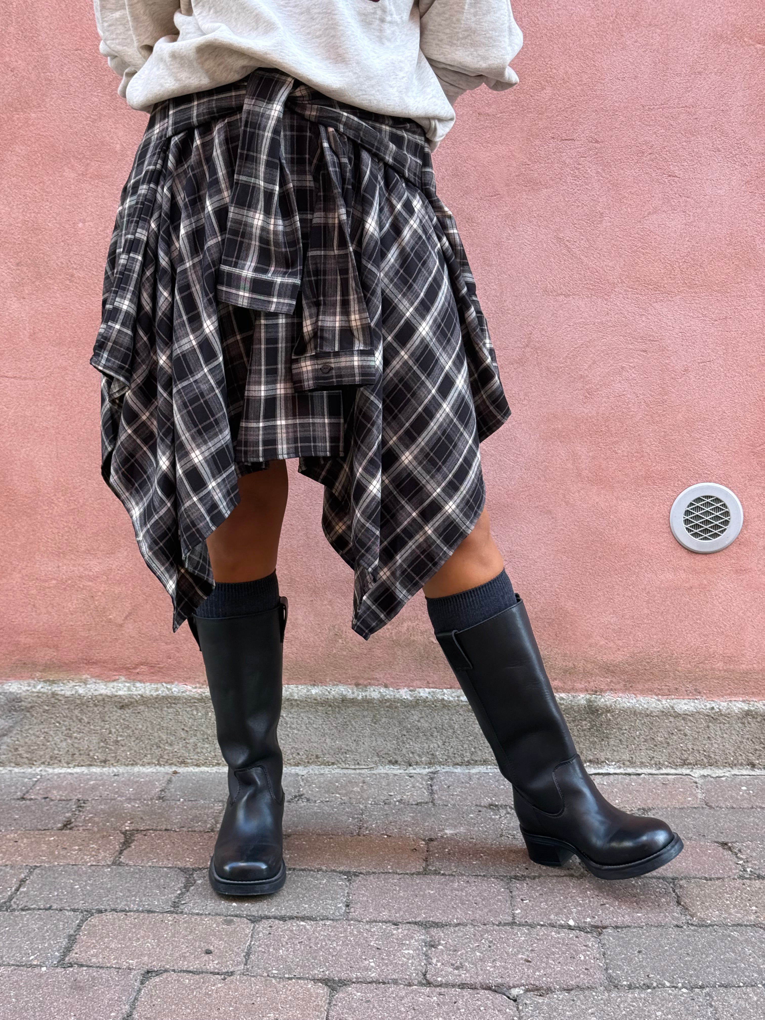 DagnyCC Check Tie Skirt - Black