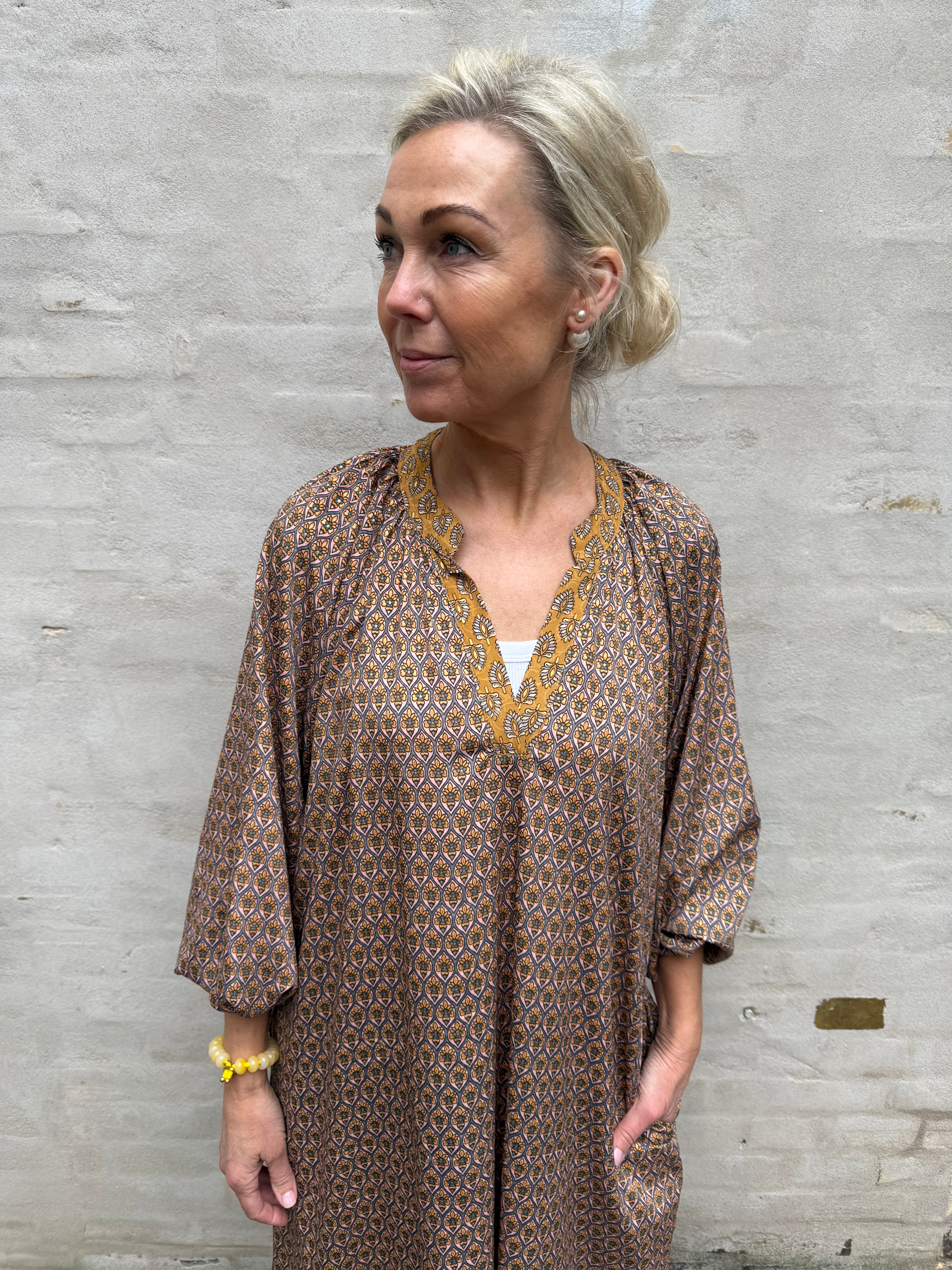 LUNA Nelly dress - Indie Powder Multi