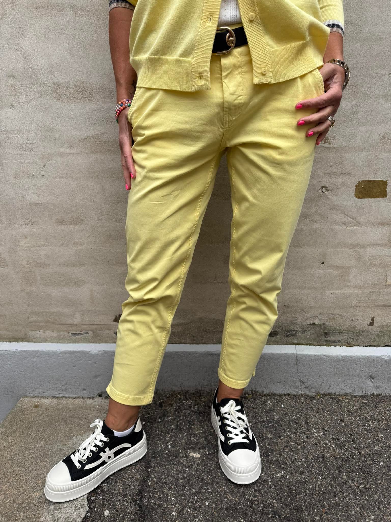 Brita cropped byxor - Svart