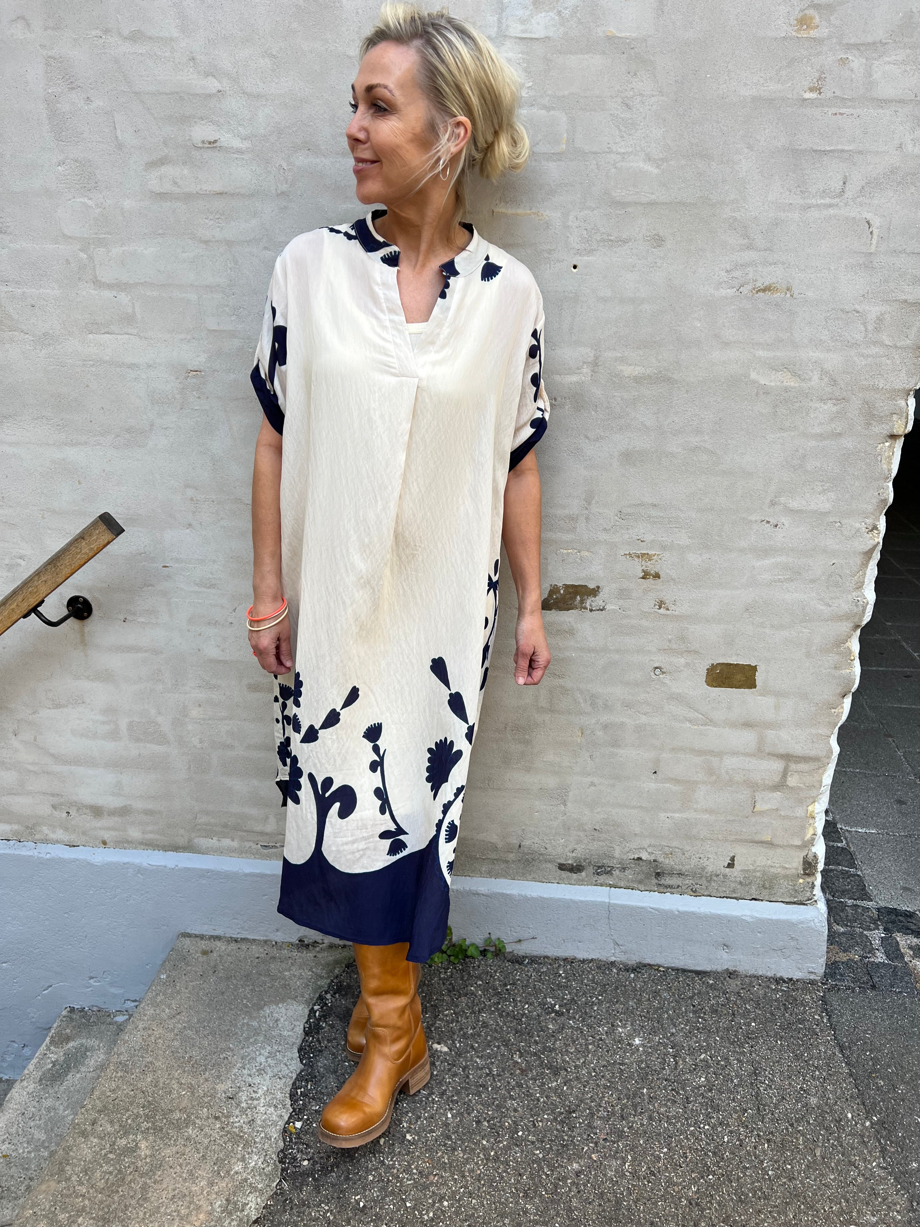 Helma dress blue