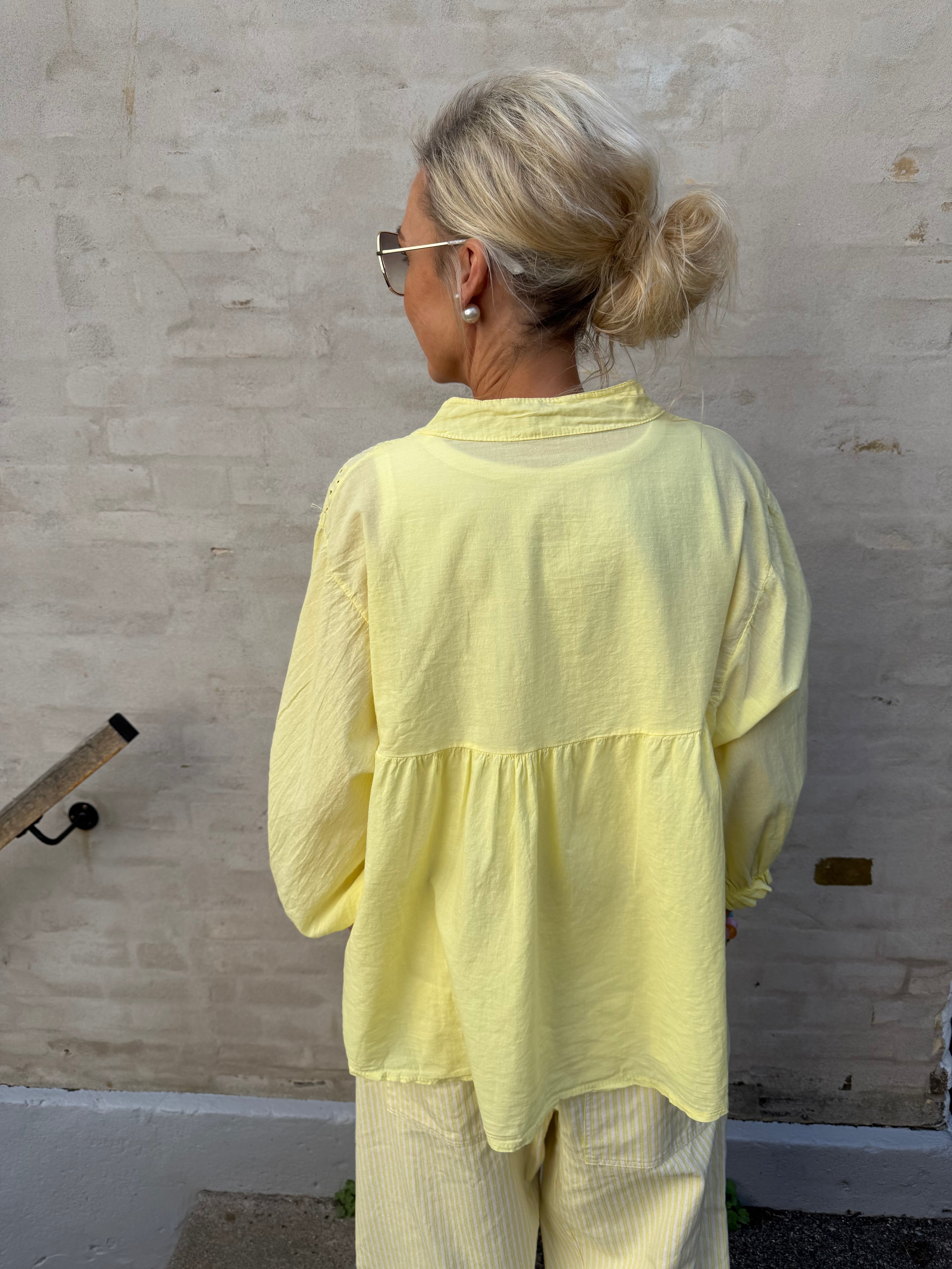 Vibse Shirt - Yellow