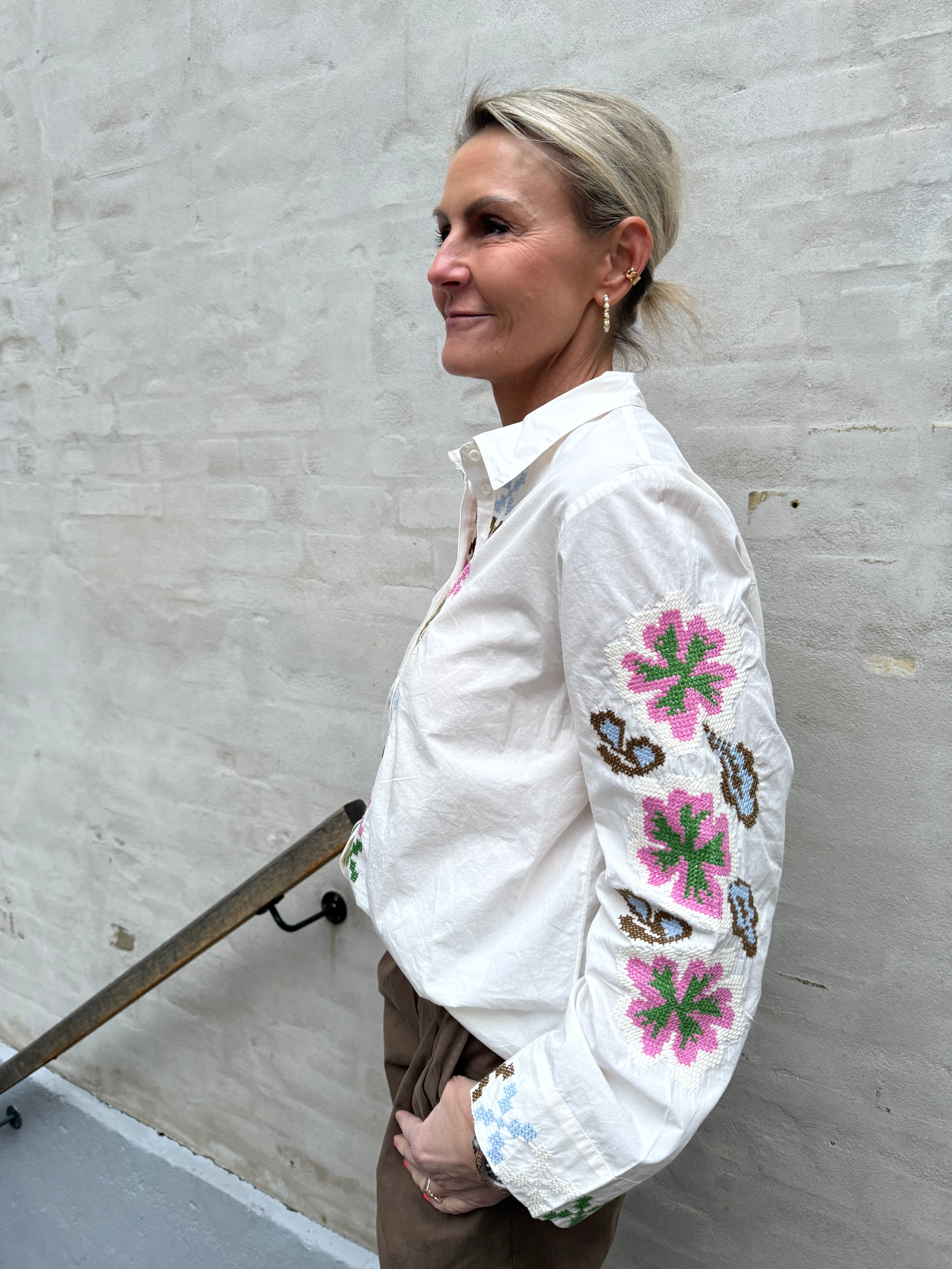 Breezy Shirt - Spring Gardenia