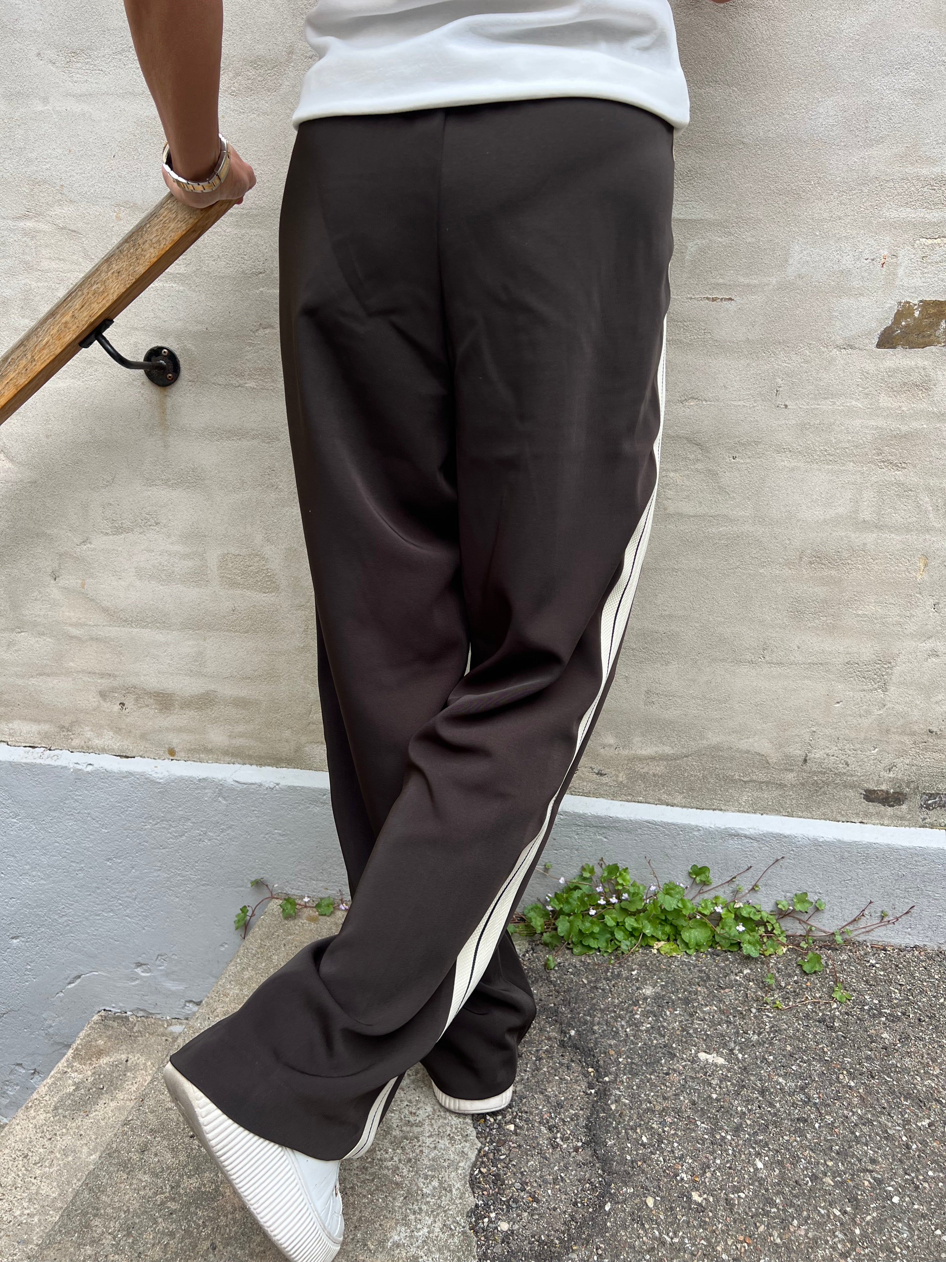 Axel Panel Pant Mocca
