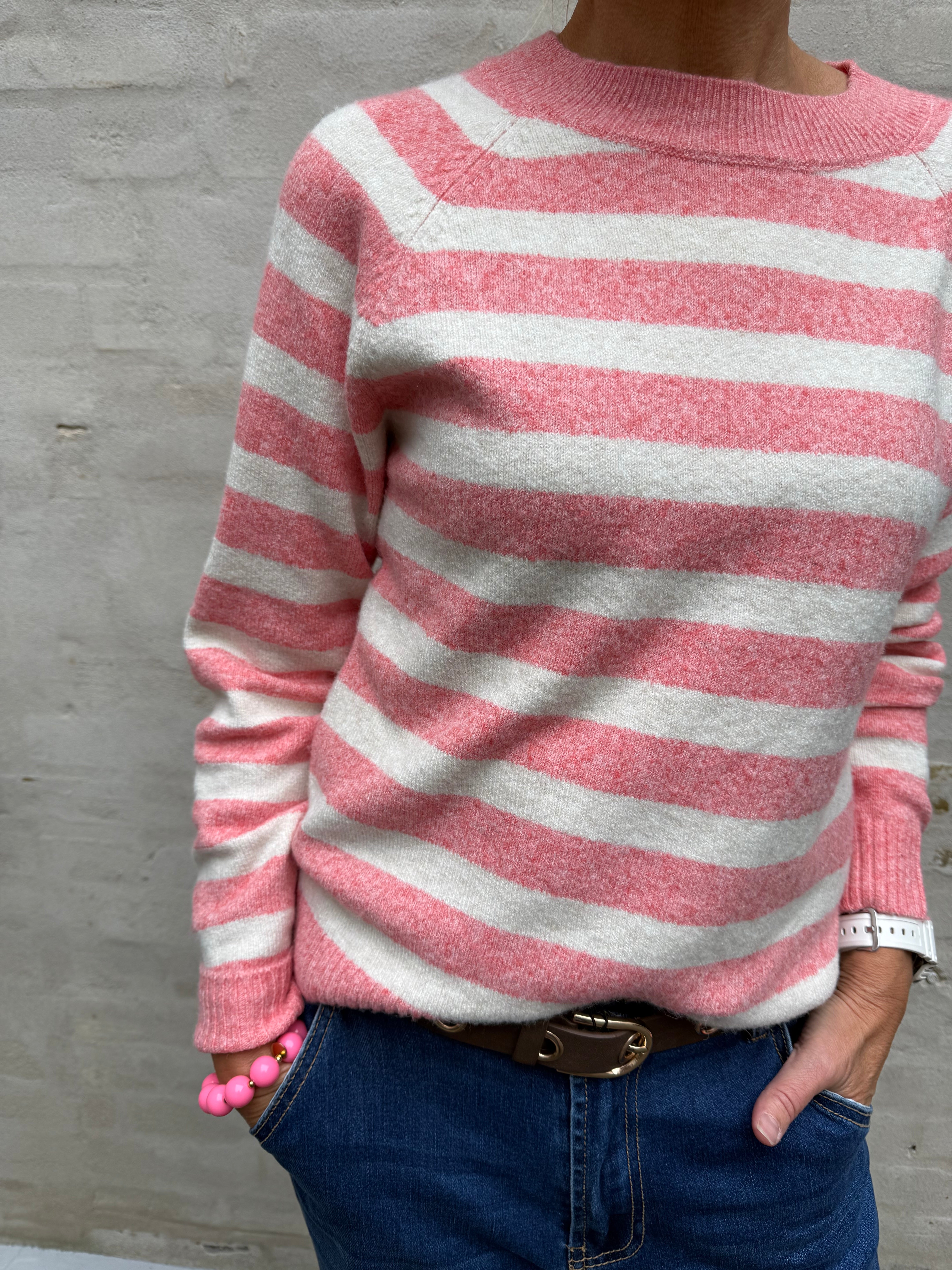 DOFFY O-NECK BLOUSE - Coral Paradise/BIRCH