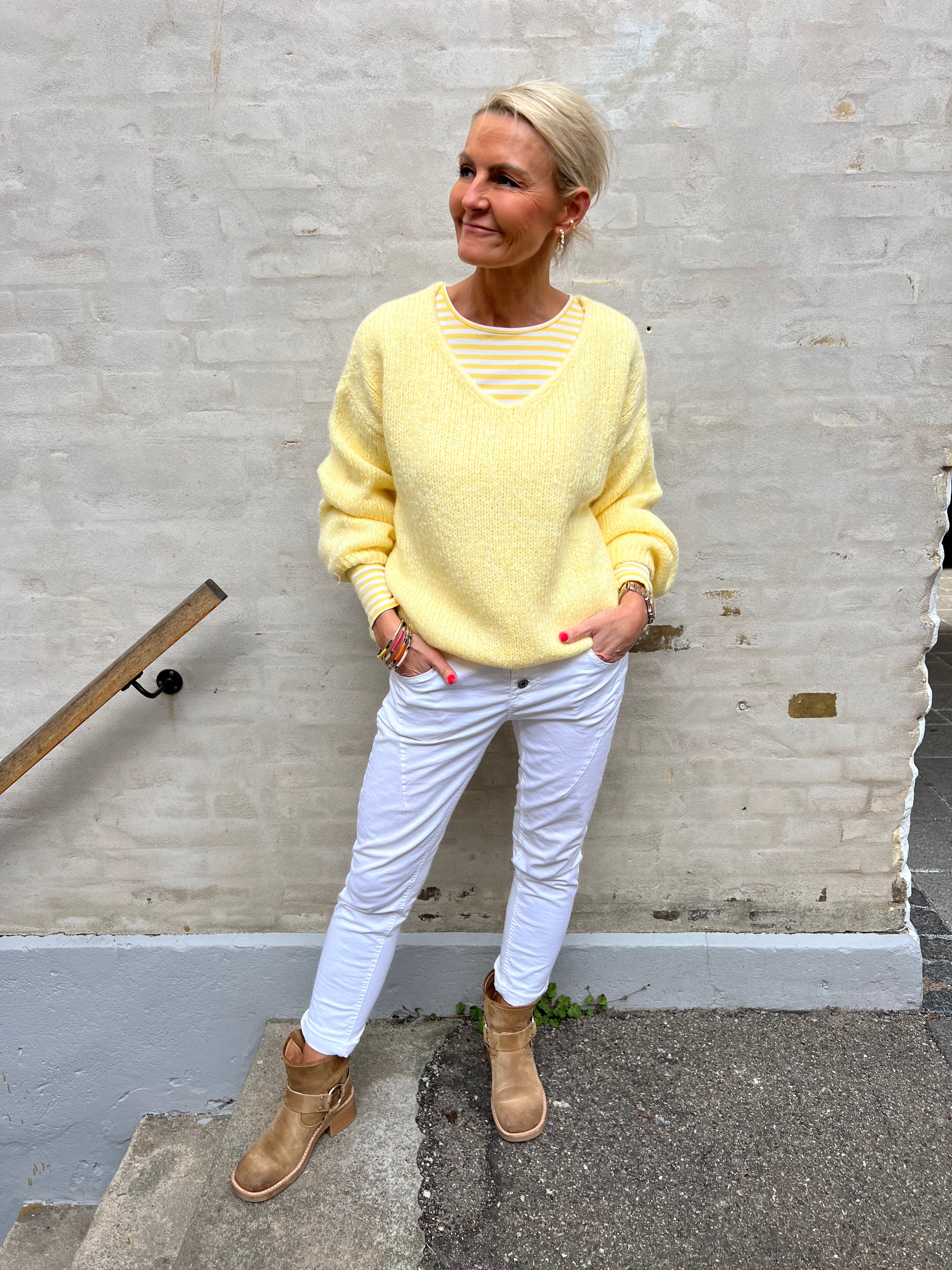 Dinea L/S reversible pullover knit pastel yellow