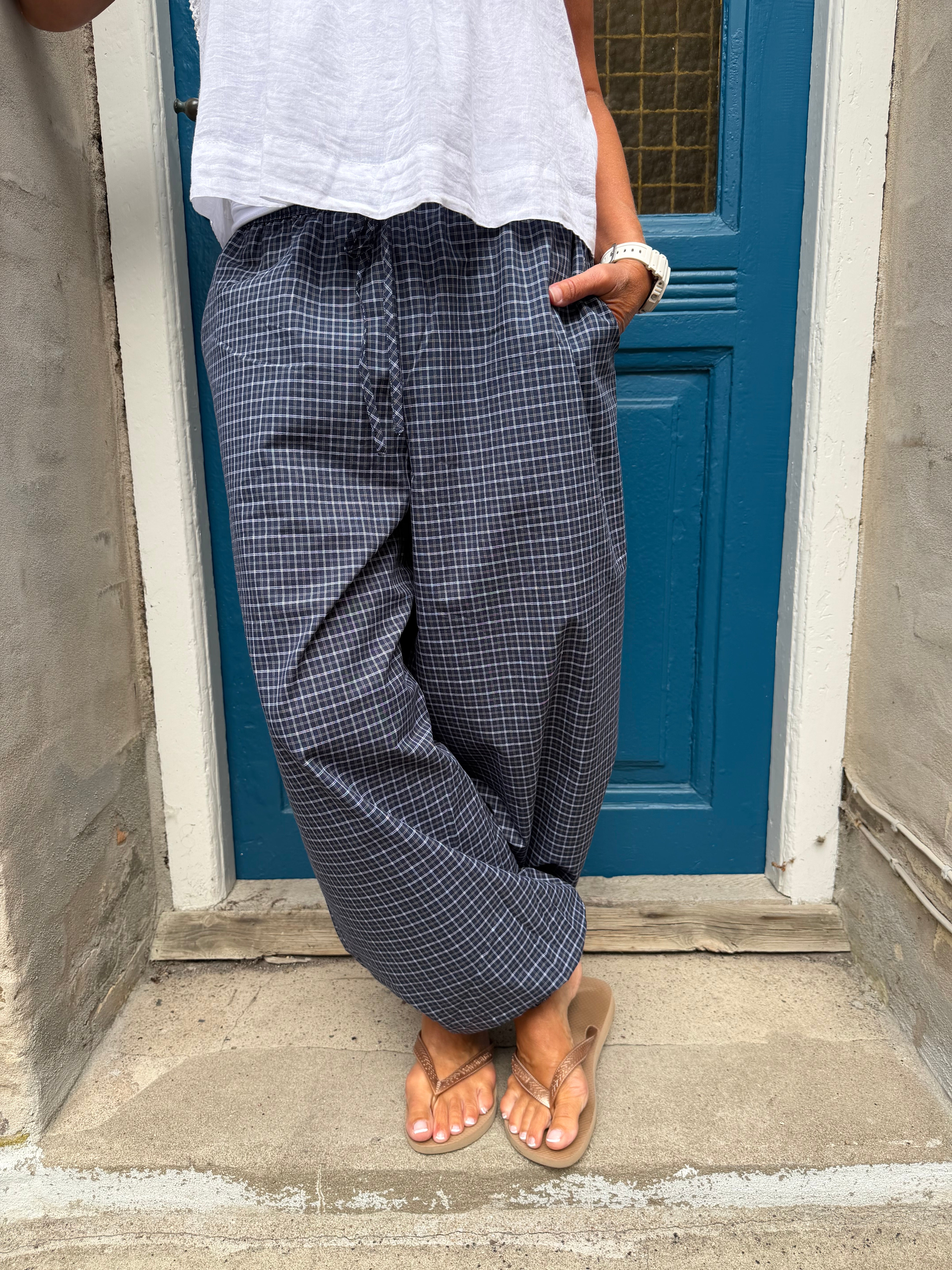PEGGY MW CHECK LOOSE PANT - Navy Blazer/CLOUD DANCER