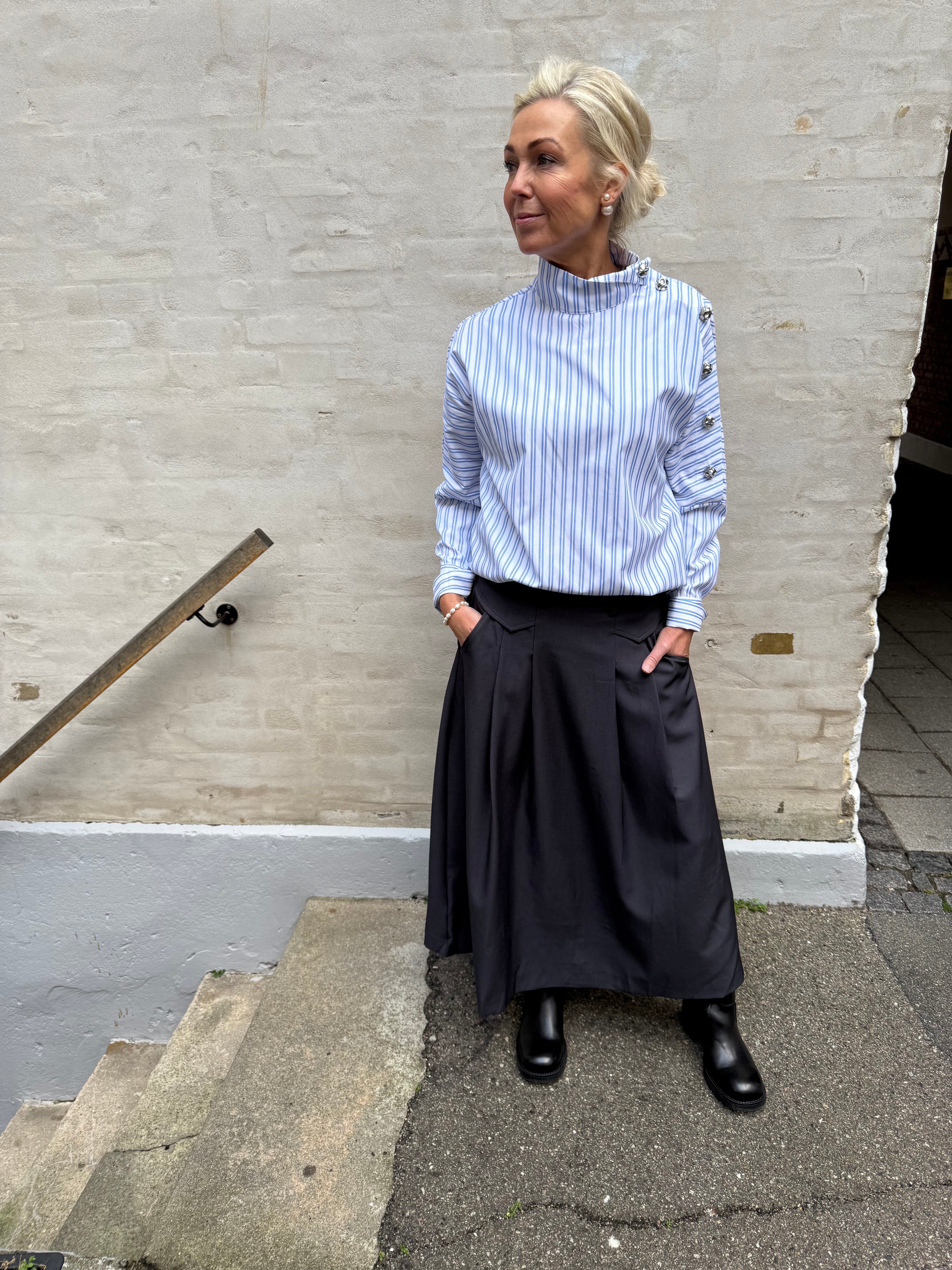 LunaCC Pocket Pleat Skirt - Walnut