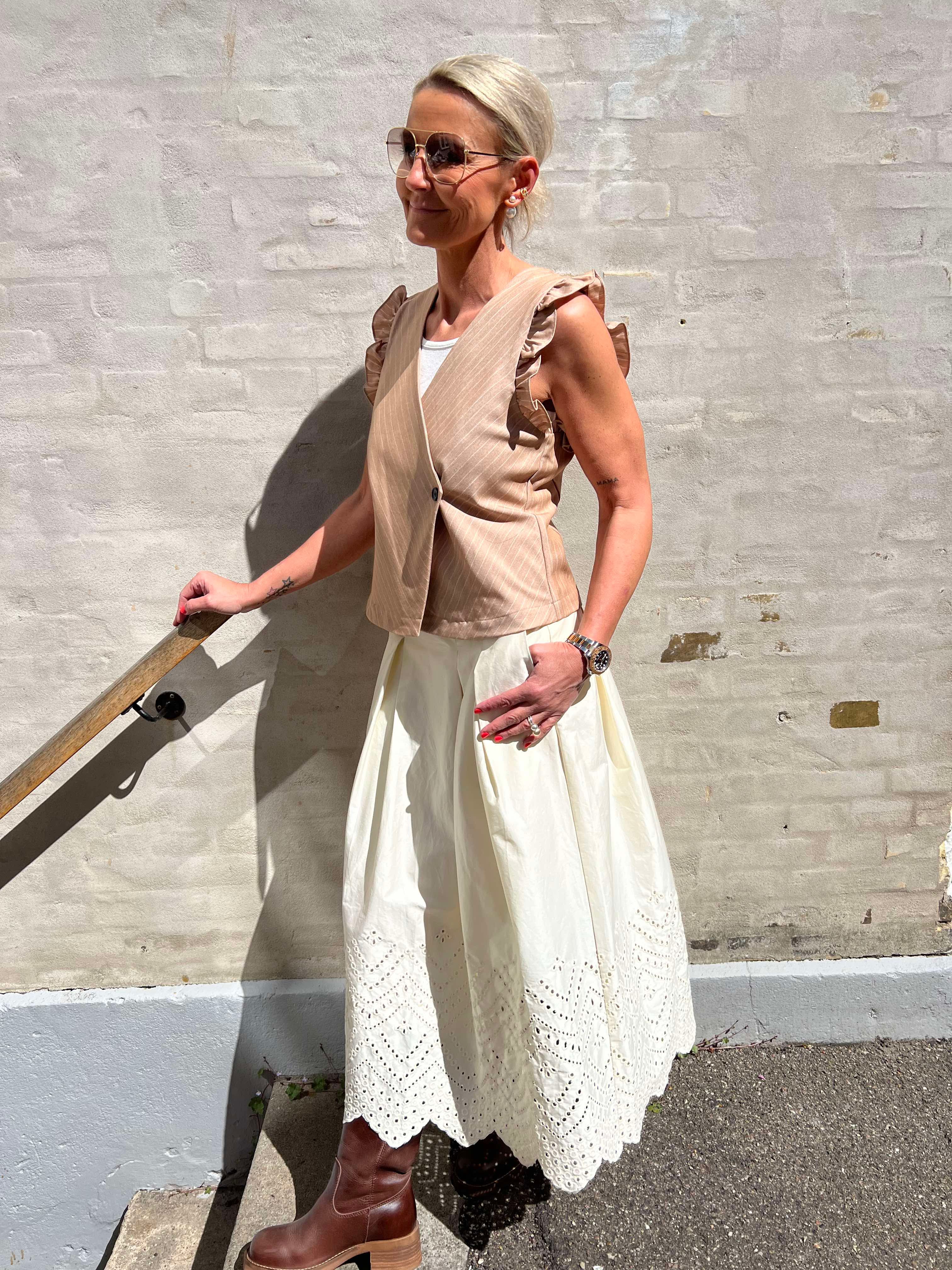 Poppy Anglaise Skirt Bone