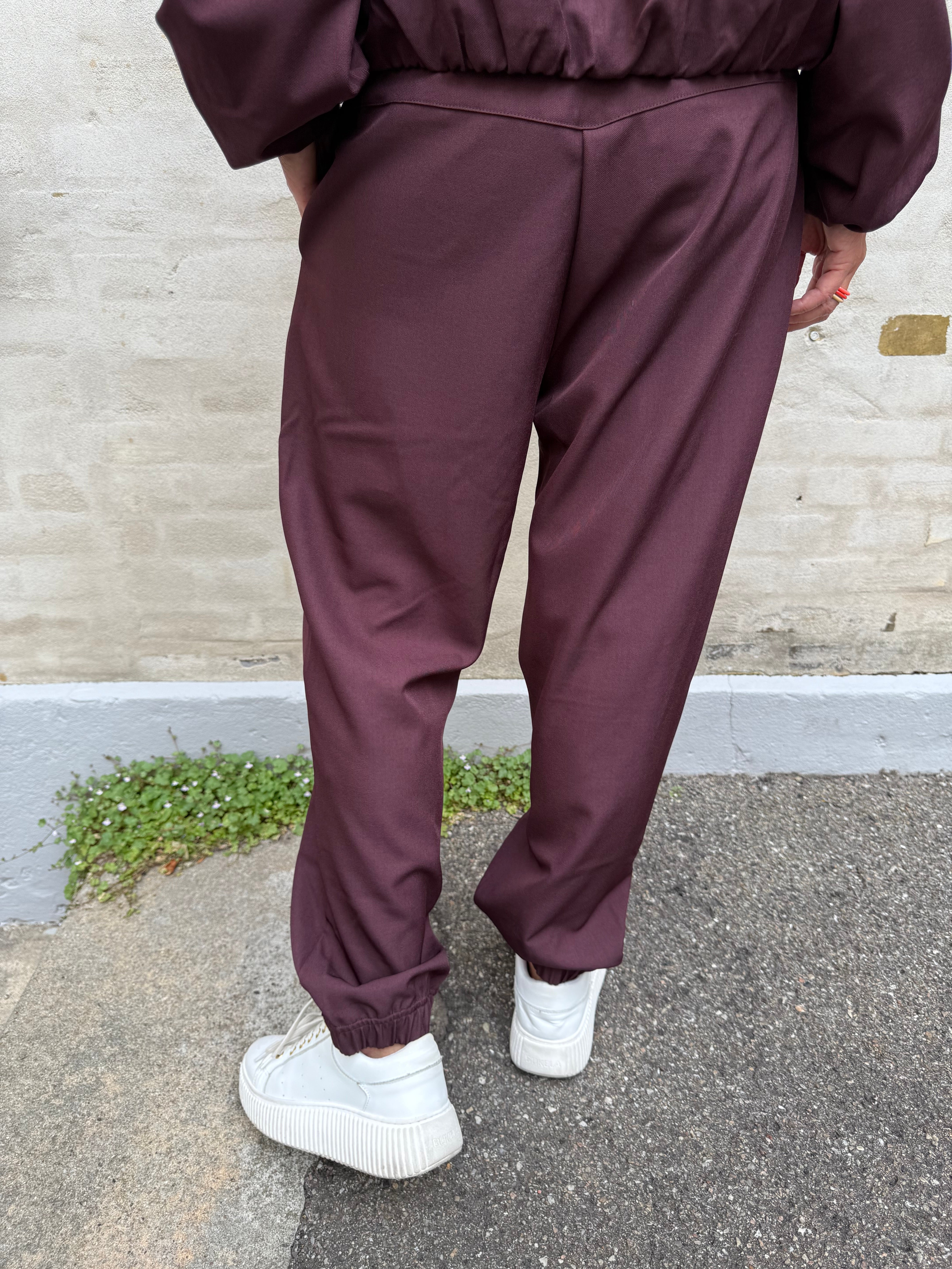 Luna Pocket Pant - Winred