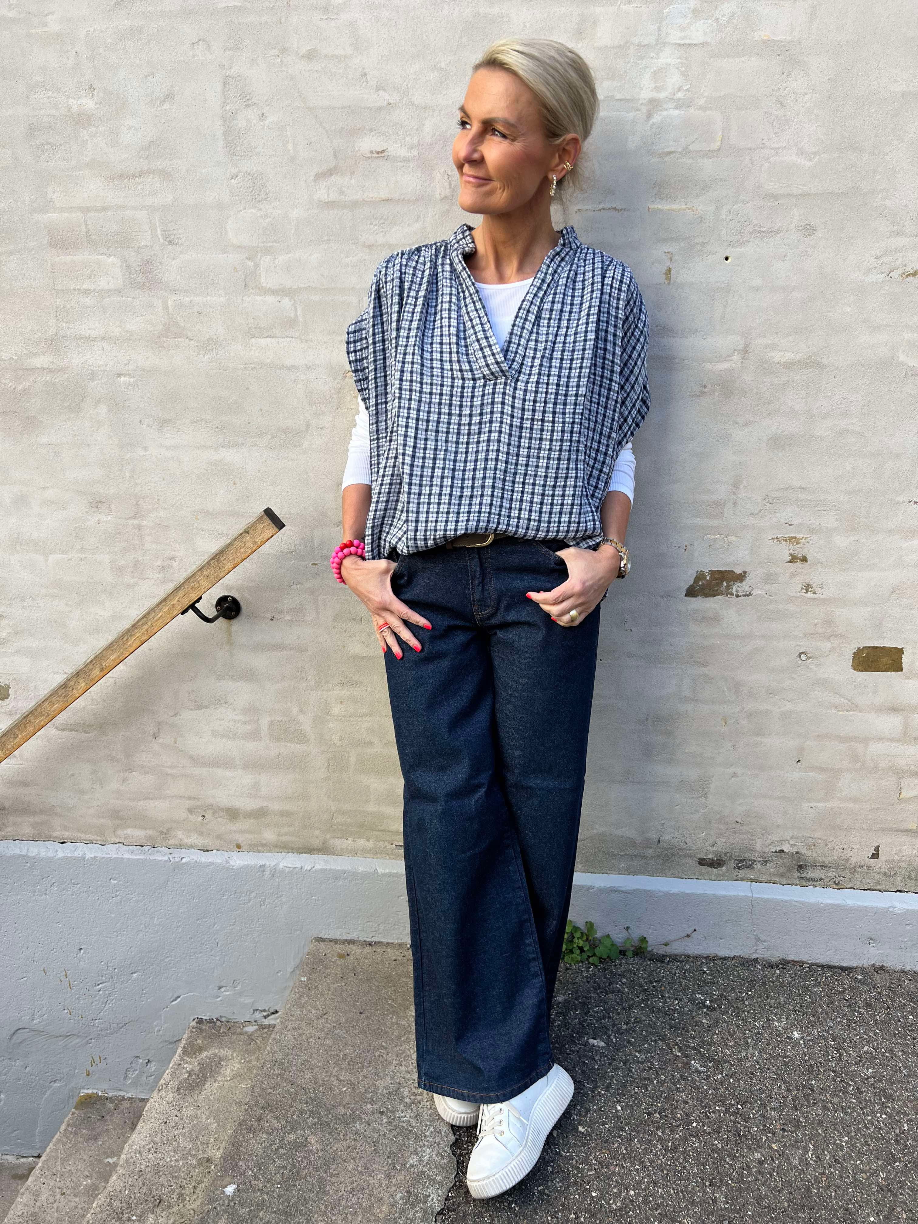 Roma blouse navy