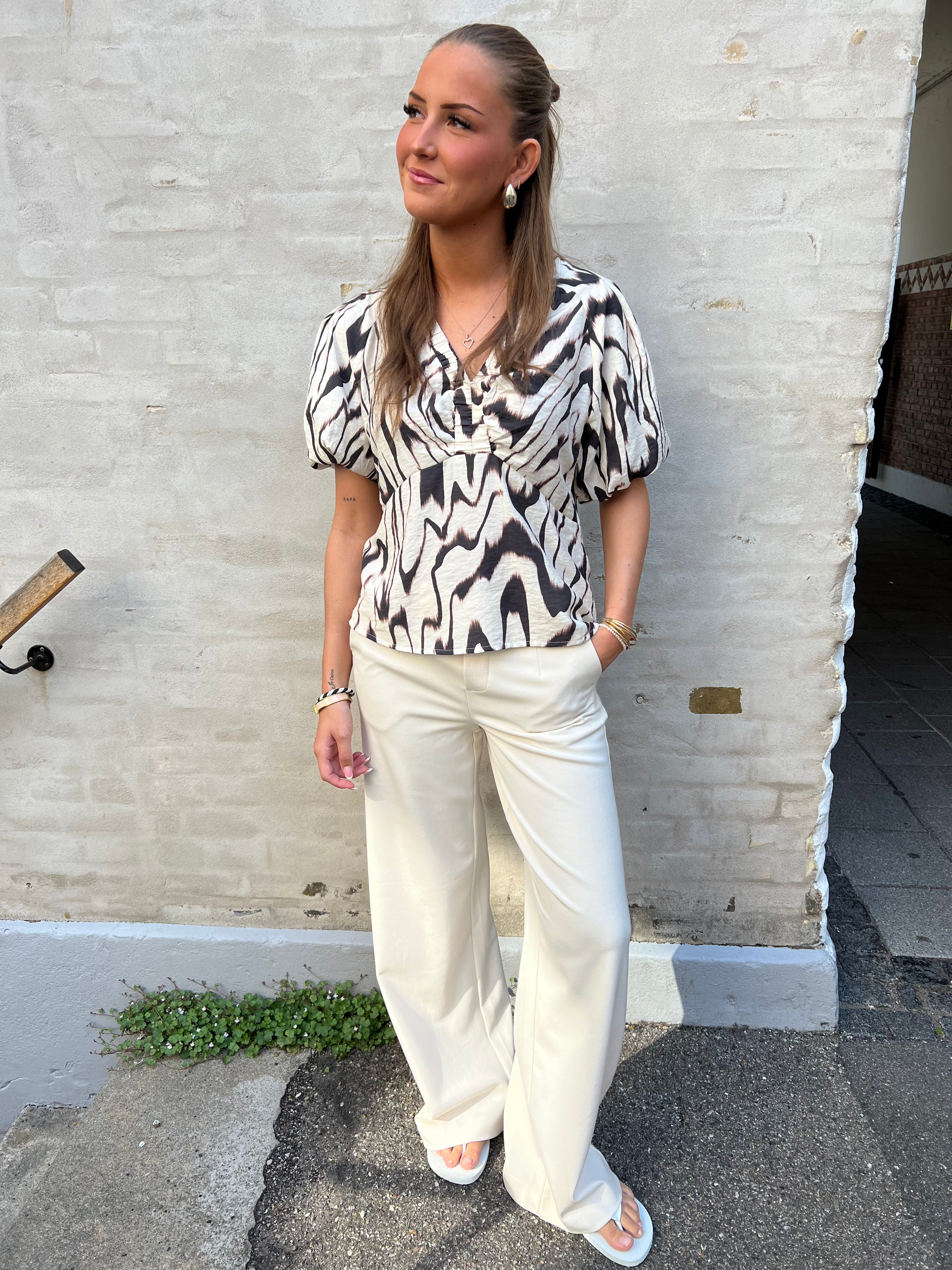 Irina Graphic Zag Blouse