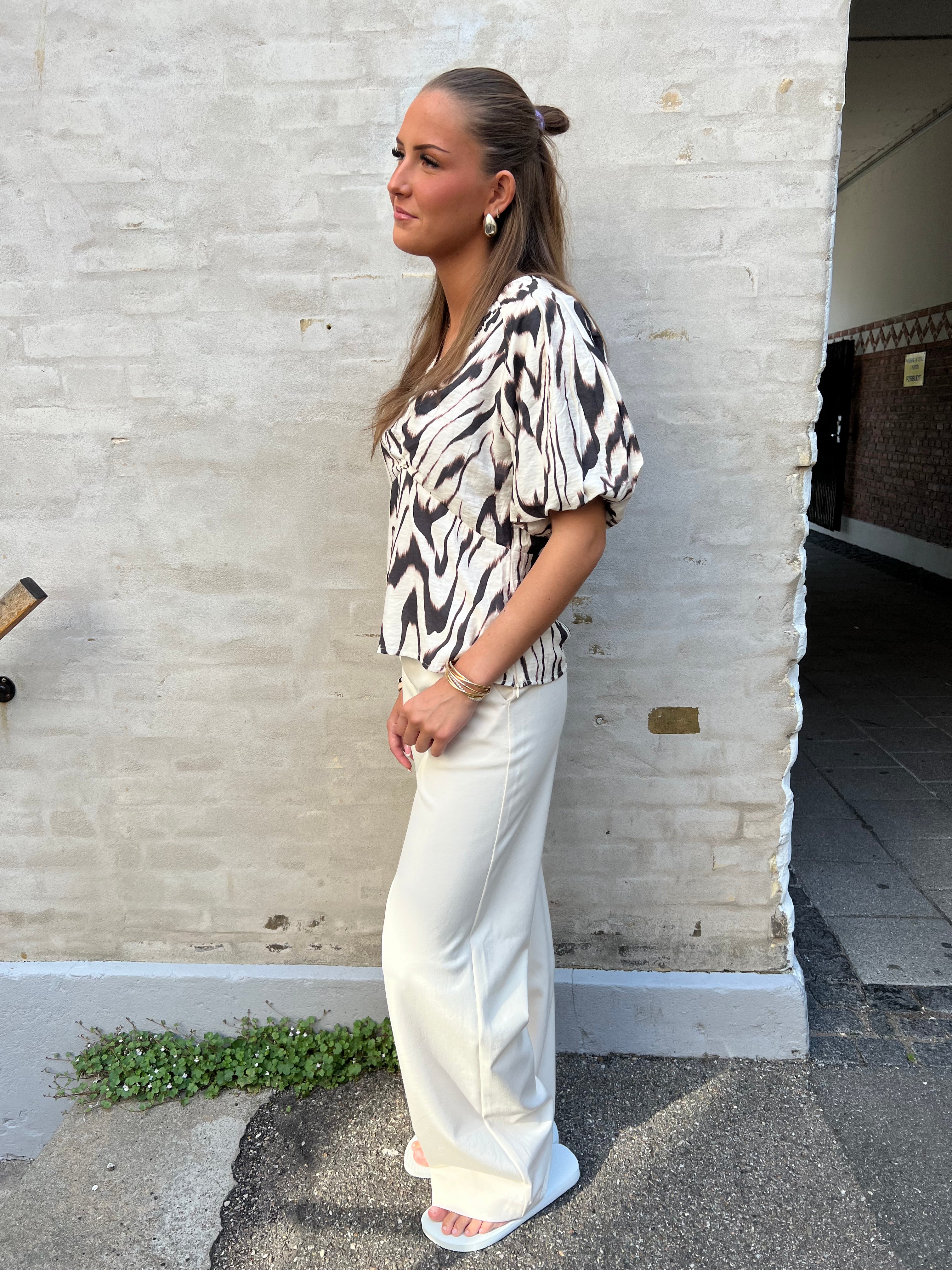 Irina Graphic Zag Blouse