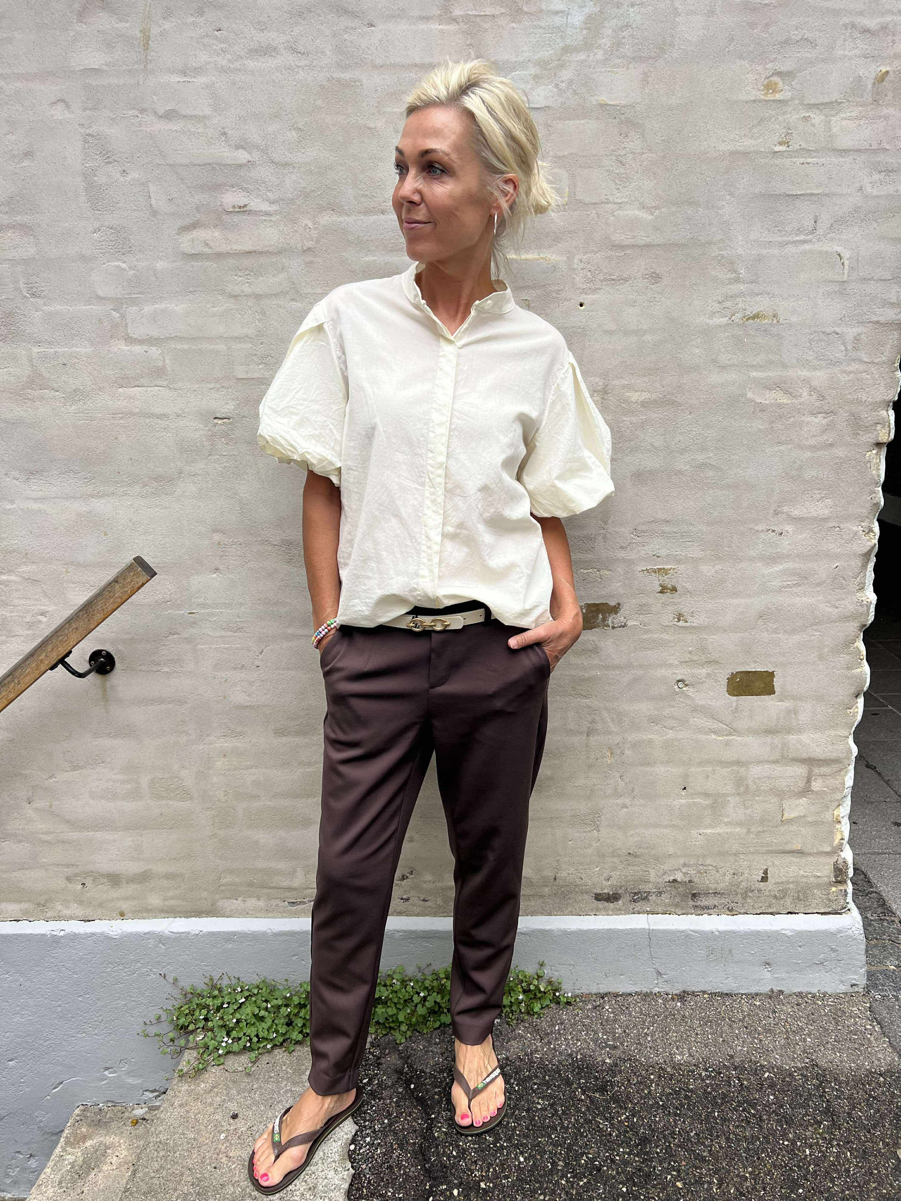 Lisa Slim Pant - Seal Brown