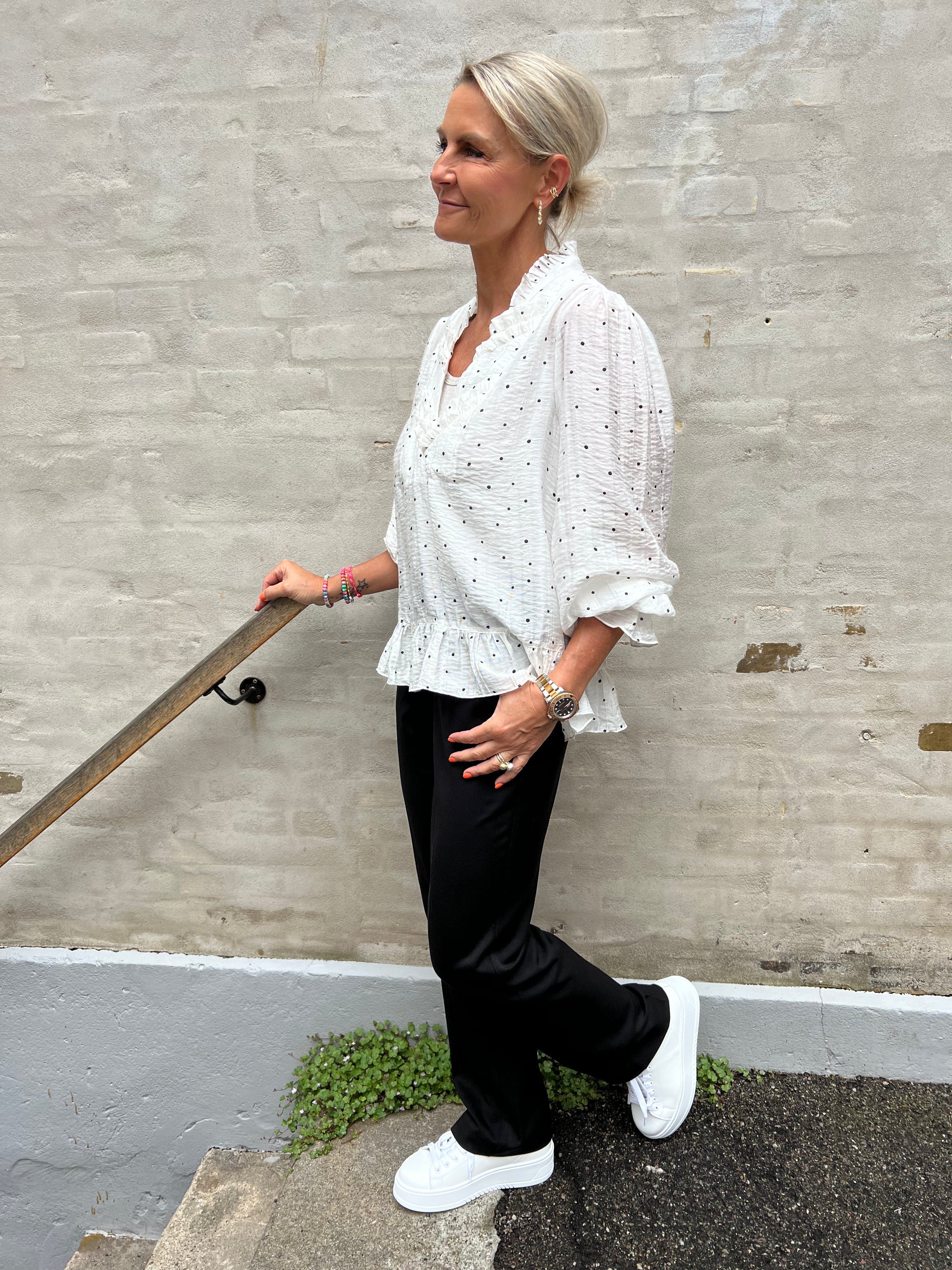 NazliGO Lullo Blouse - Off-white Black Dots