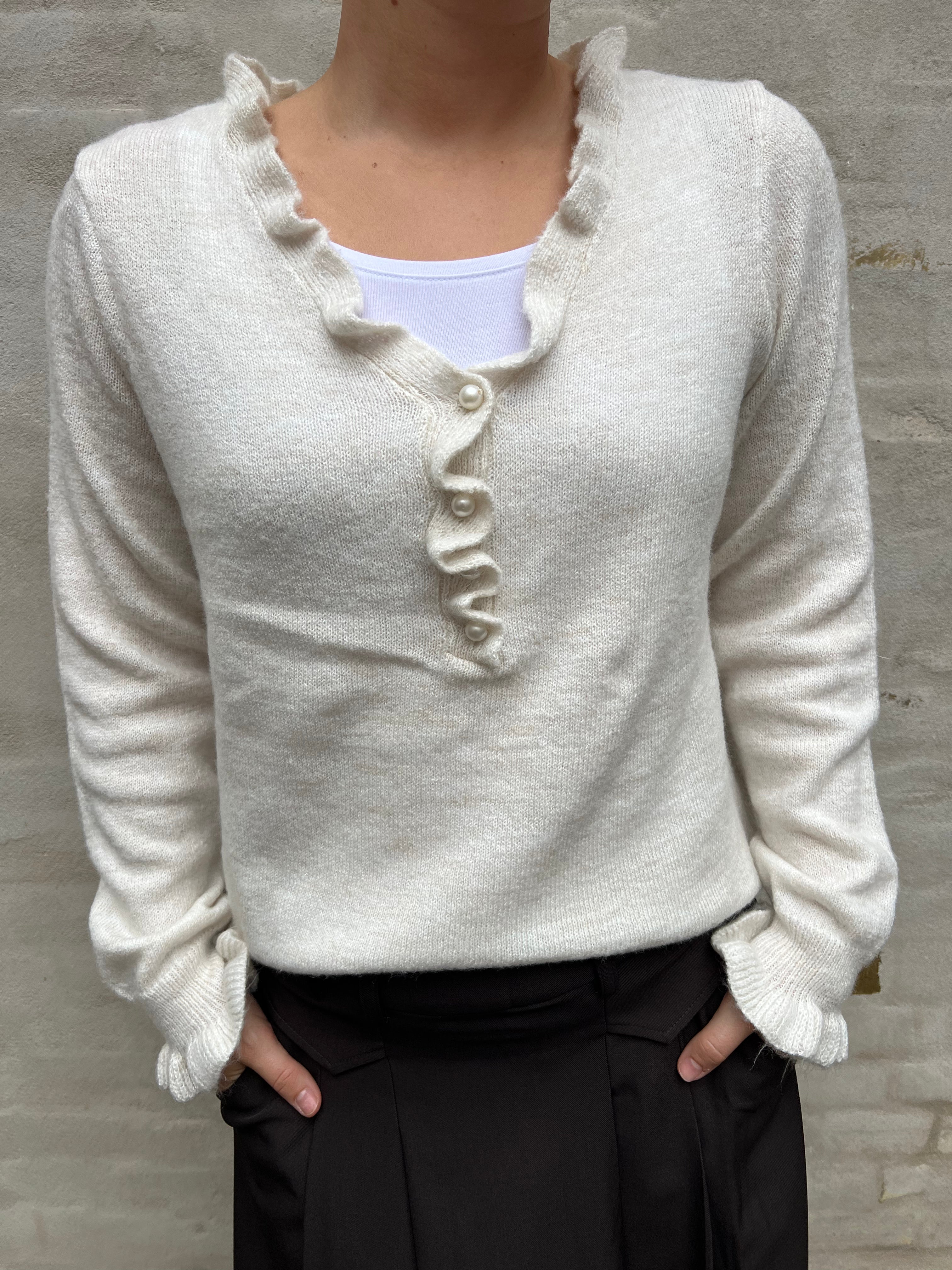 LETTY V-NECK FRILL PULLOVER - Egret MELANGE