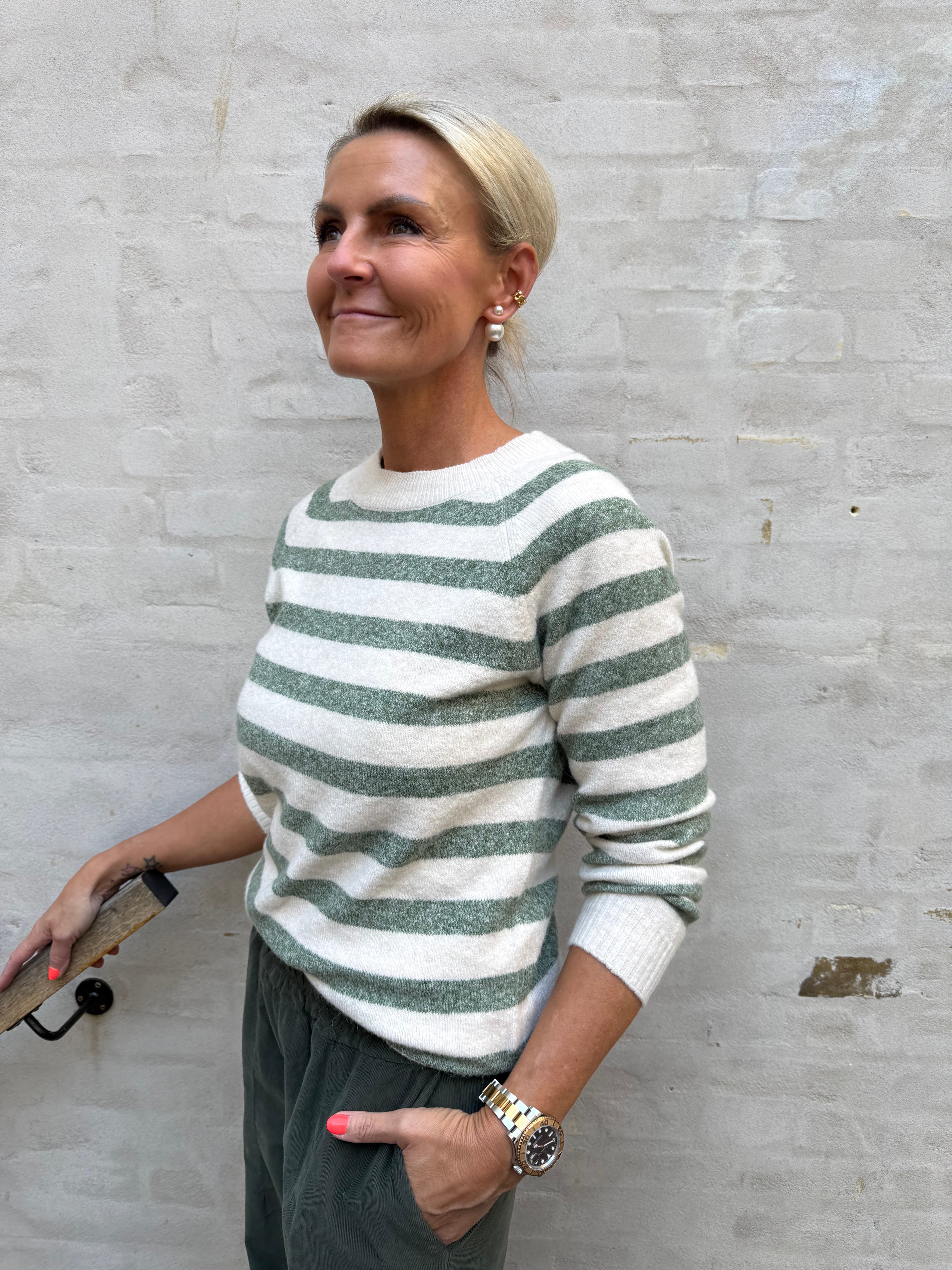 DOFFY O-NECK BLOUSE - Birch/W. Laurel
