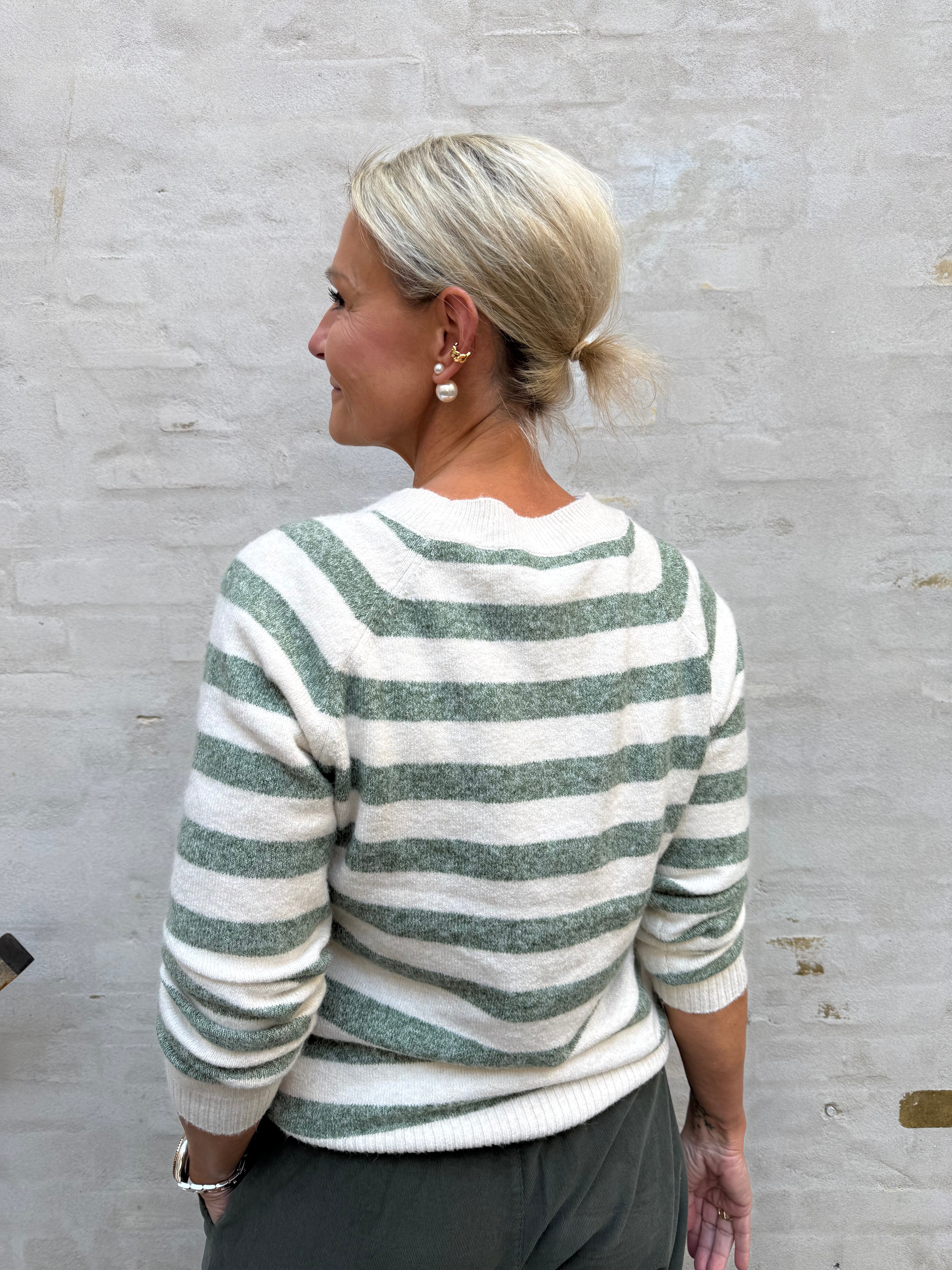 DOFFY O-NECK BLOUSE - Birch/W. Laurel