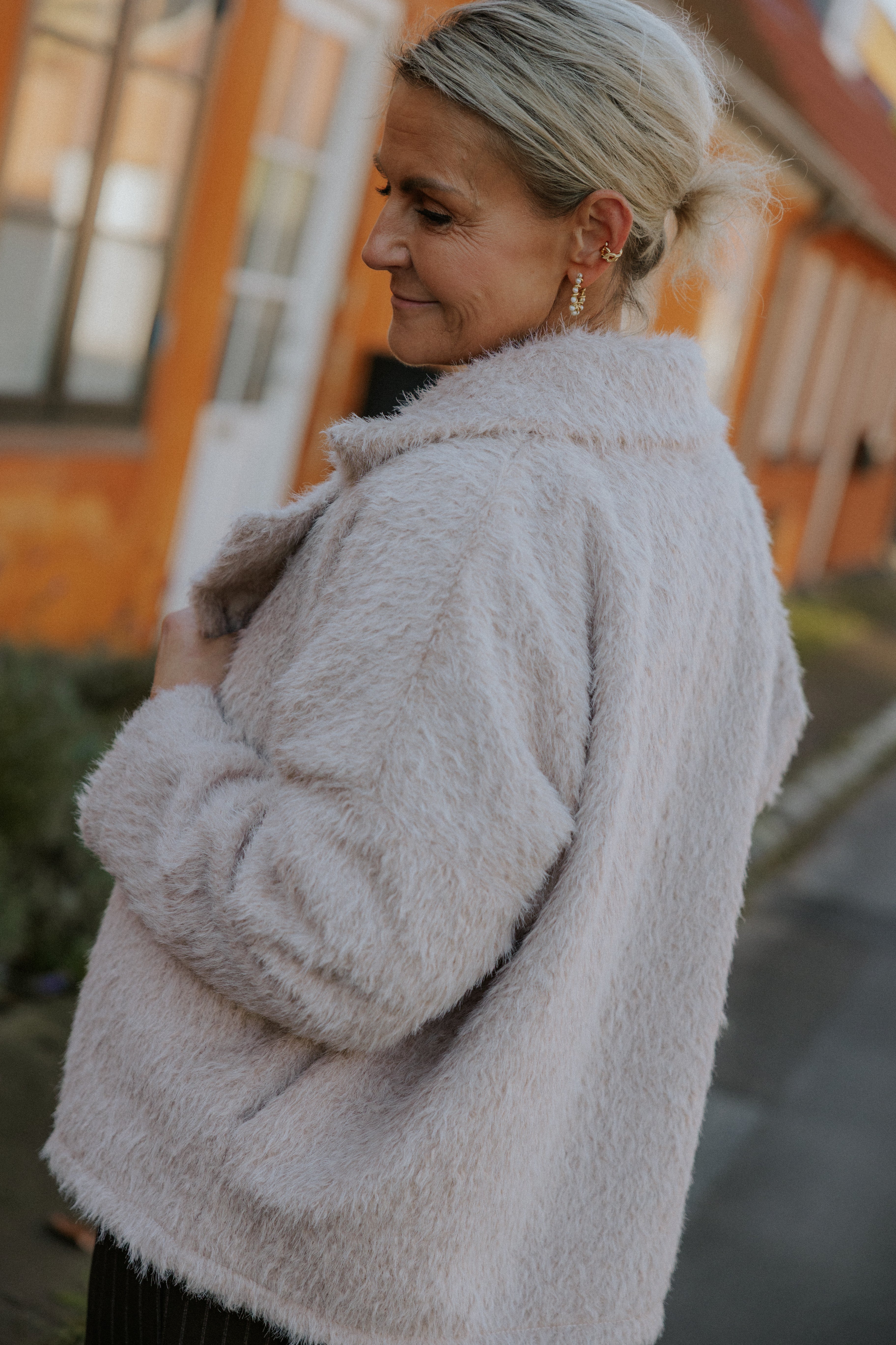 Pamela Jakke - off white