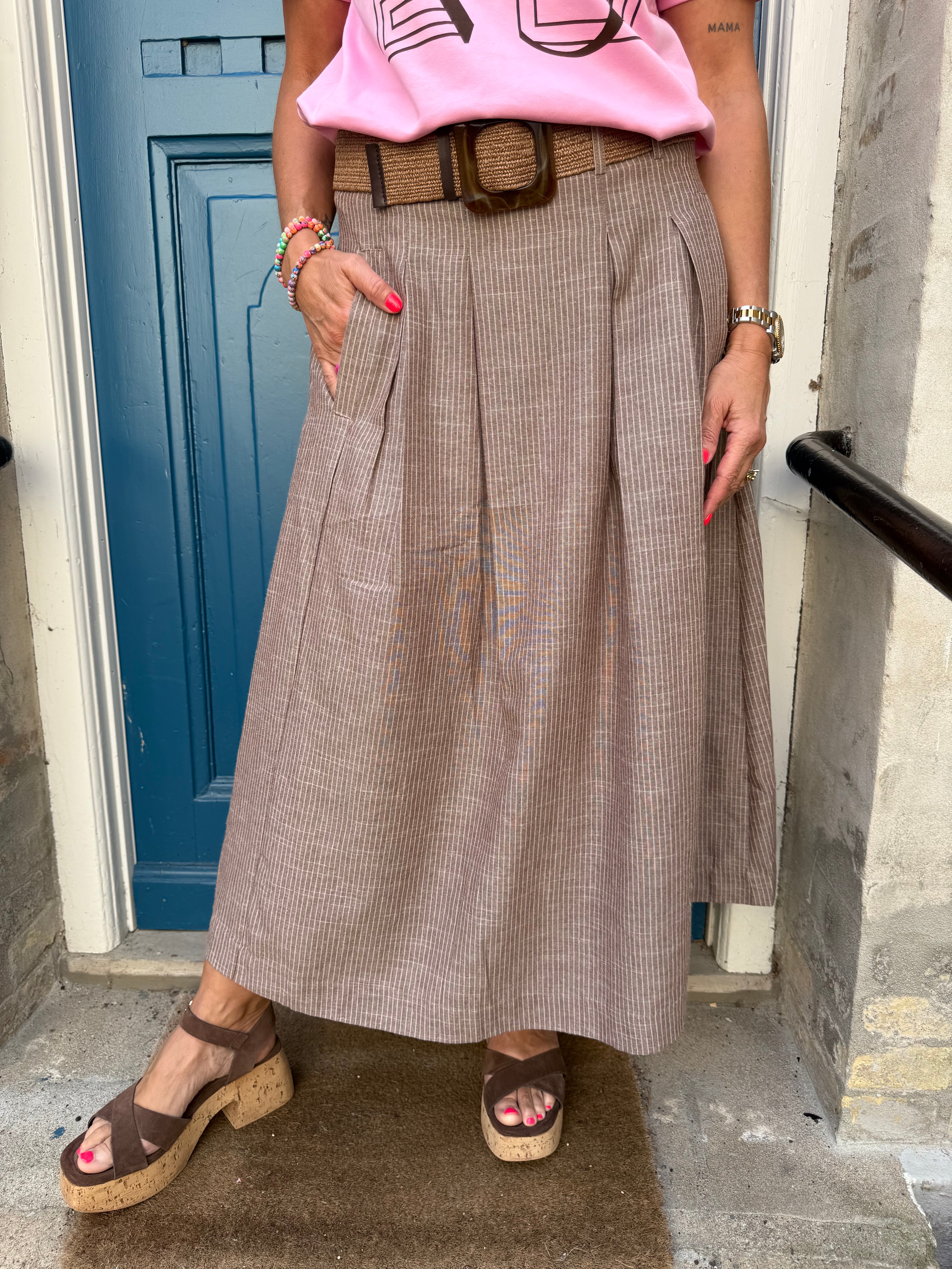 JihoCC Anya Pleat Skirt - Brown